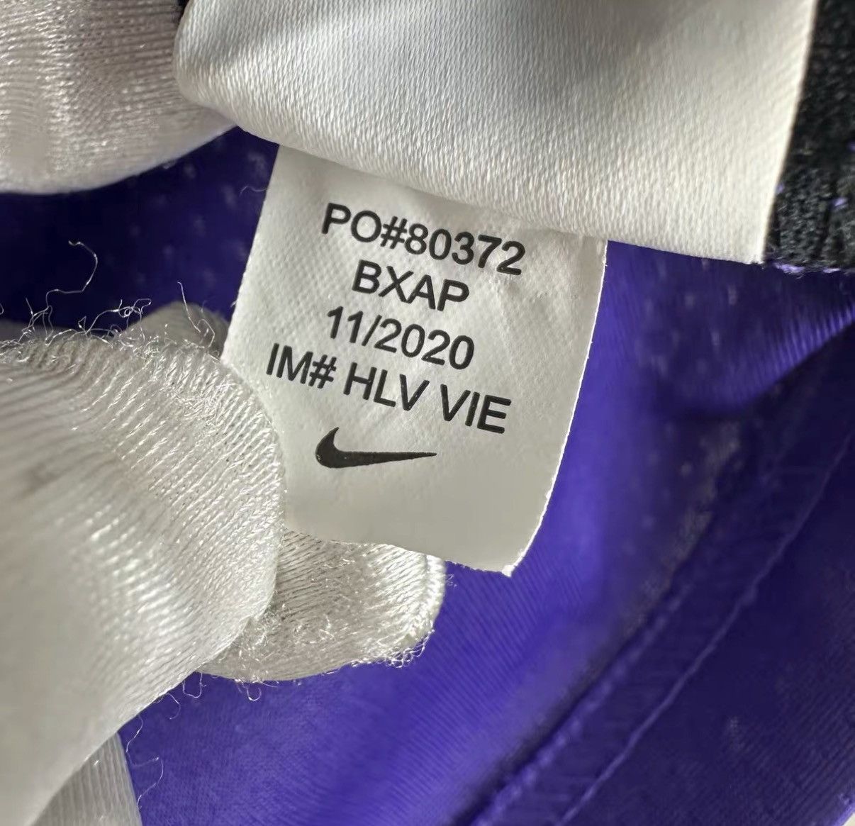 Nike Nike NBA Lakers James No.23 Fan Edition Jersey J42 Size US L / EU 52-54 / 3 - 7 Thumbnail