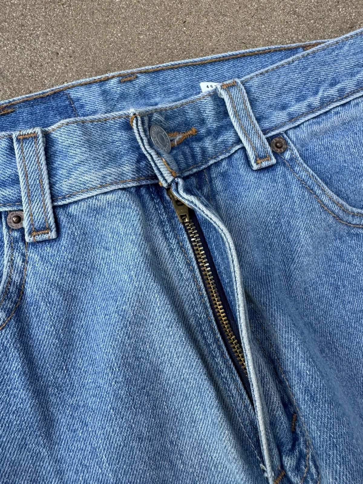 Levi's × Vintage Vintage 90’s Levi’s 505 Red Tab Straight Leg Jeans 28x33 Size US 28 / EU 44 - 4 Thumbnail