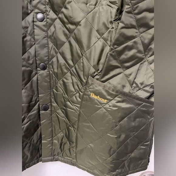 Barbour Olive BARBOUR Men's Heritage Liddesdale Jacket Size US S / EU 44-46 / 1 - 6 Thumbnail