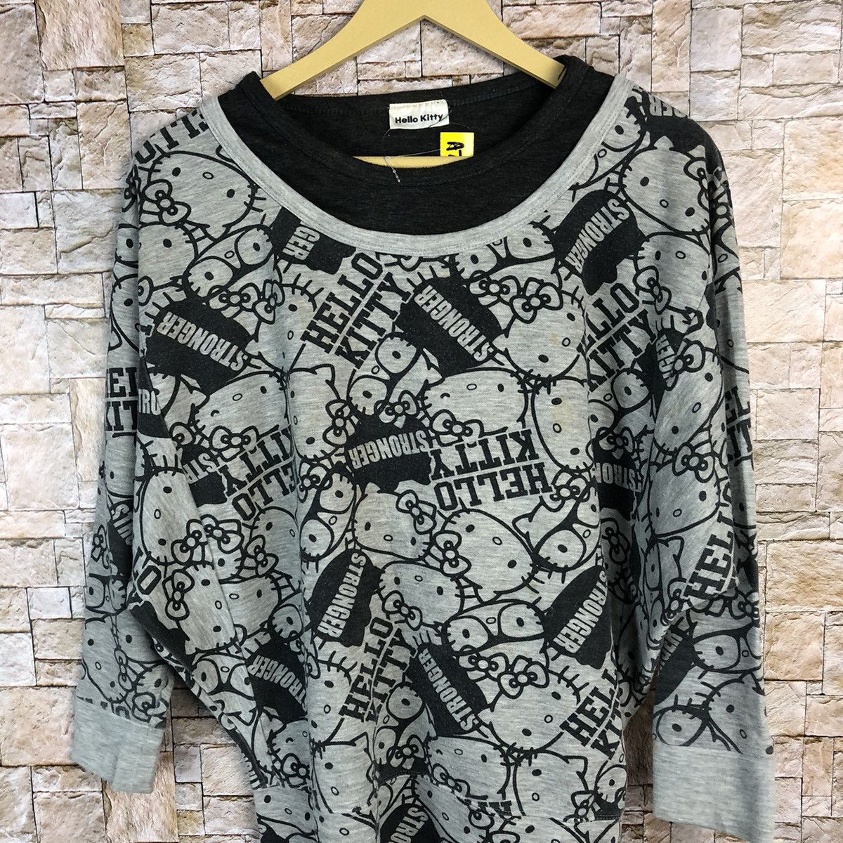 Anime × Japanese Brand Hello Kitty Grey Sweatshirt #A707 Size US M / EU 48-50 / 2 - 5 Thumbnail