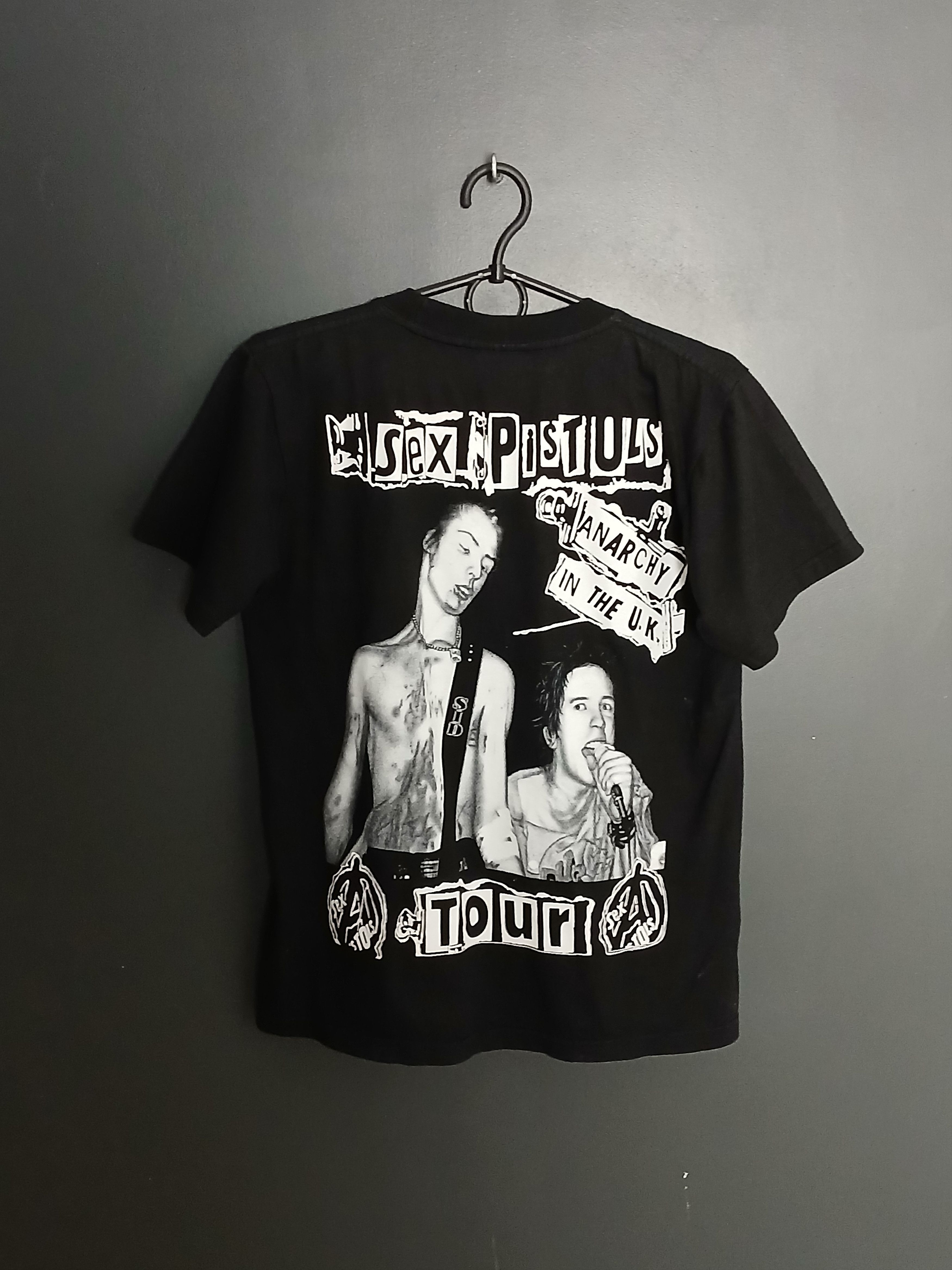 Band Tees Sex Pistols Anarchy In The UK Tour T-Shirt Size US S / EU 44-46 / 1 - 2 Thumbnail