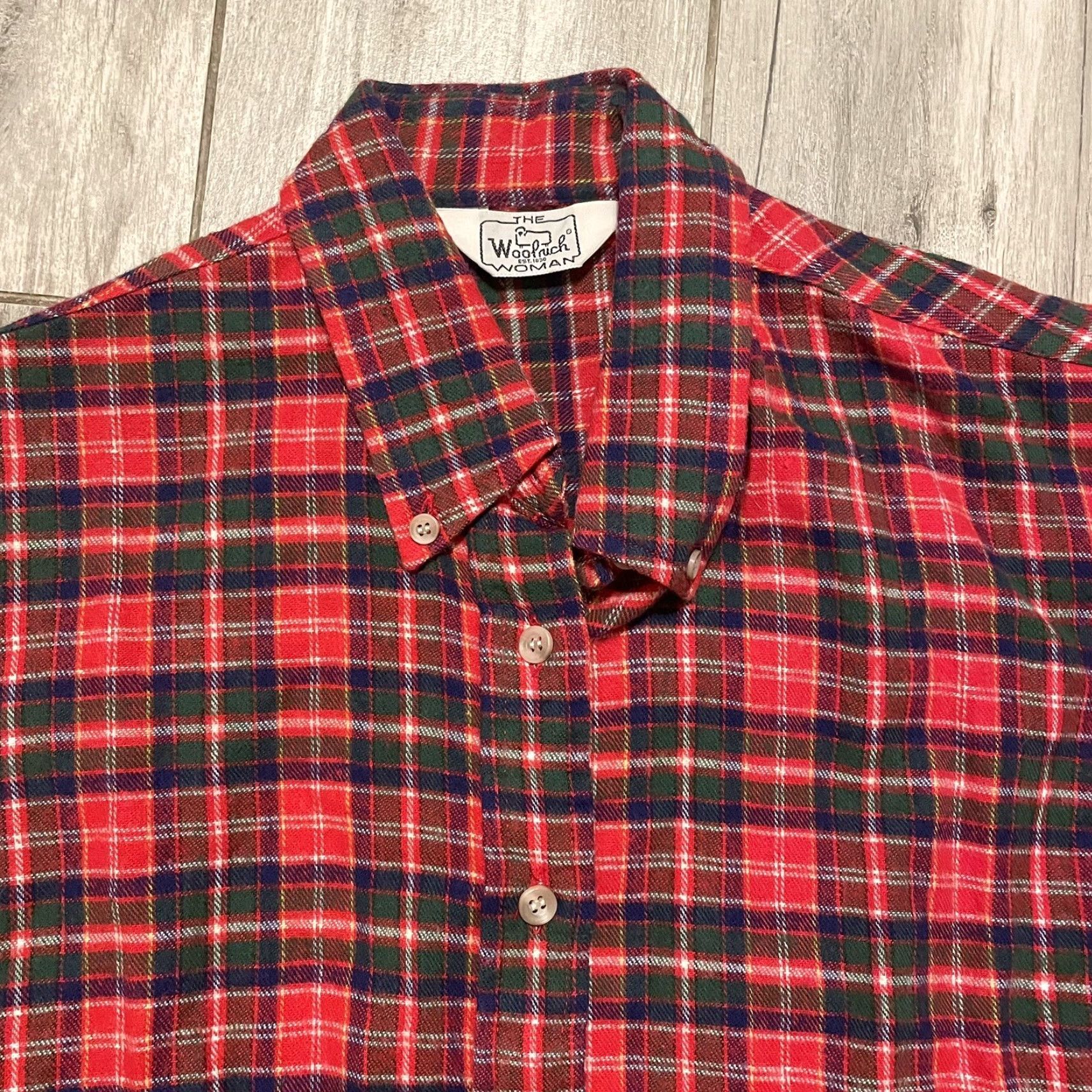 Vintage VINTAGE Woolrich Woman Button Down Shirt Wool Flannel Plaid Red 80s Slim Regular Size 12 Size XL / US 12-14 / IT 48-50 - 4 Thumbnail