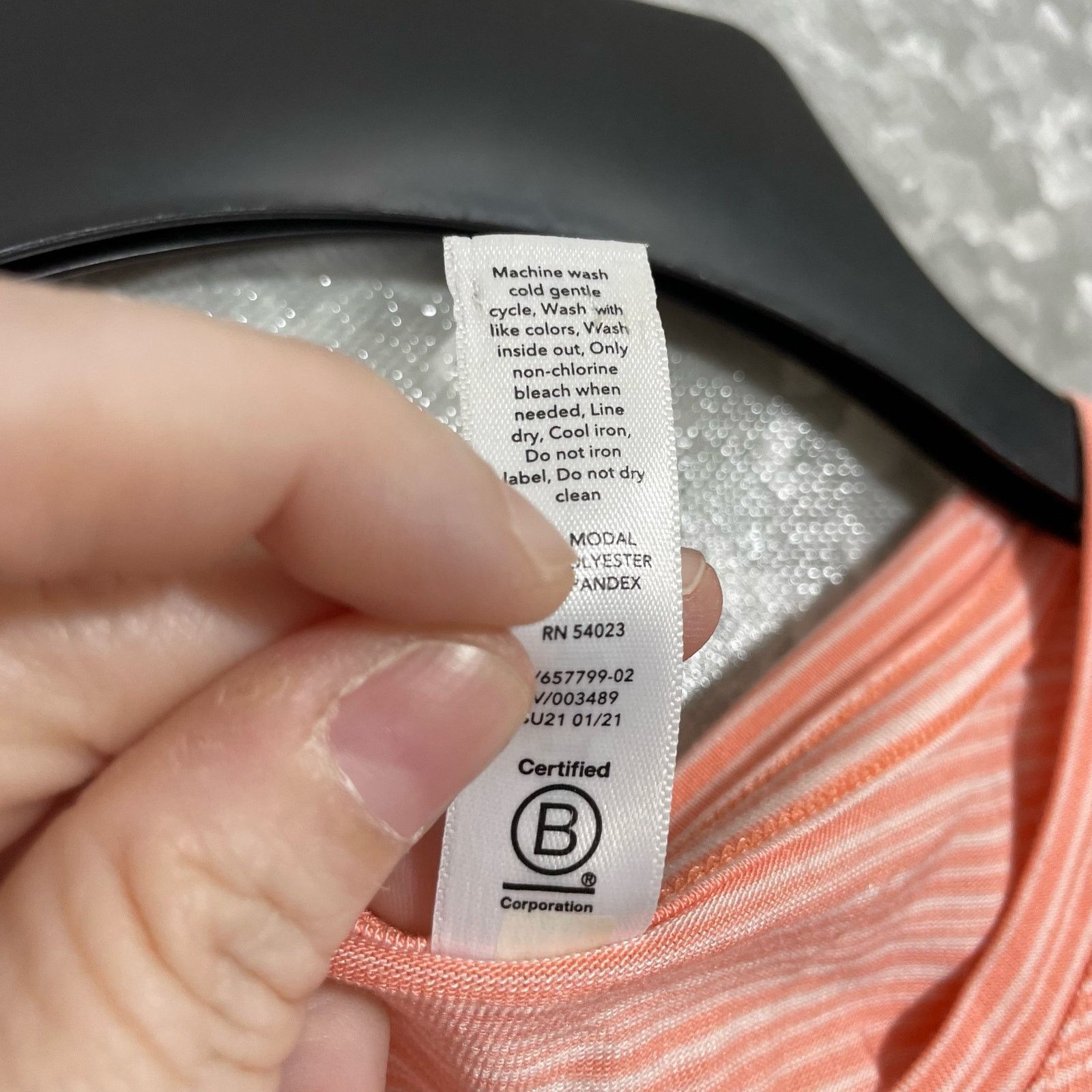 Athleta Athleta Women’s Coral Stripe Cloudlight Muscle Tee - Small Size S / US 4 / IT 40 - 6 Thumbnail