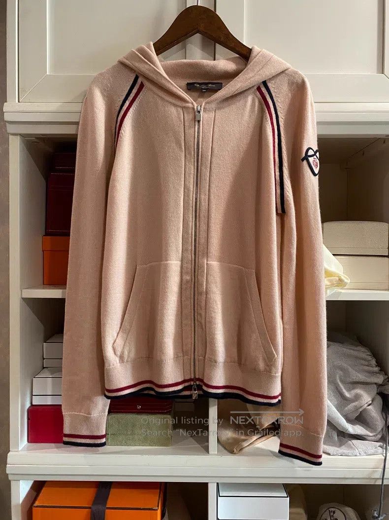 Loro Piana Loro Piana Coat with Cashmere Content, Soft and Skin-frien Size XS / US 0-2 / IT 36-38 - 1 Thumbnail