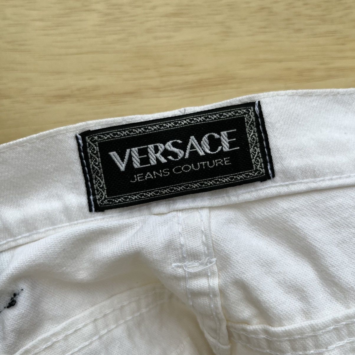 Versace Jeans Couture VERSACE JEANS COUTURE MEDUSA PATCH DENIM BAGGY FIT Size US 28 / EU 44 - 4 Thumbnail