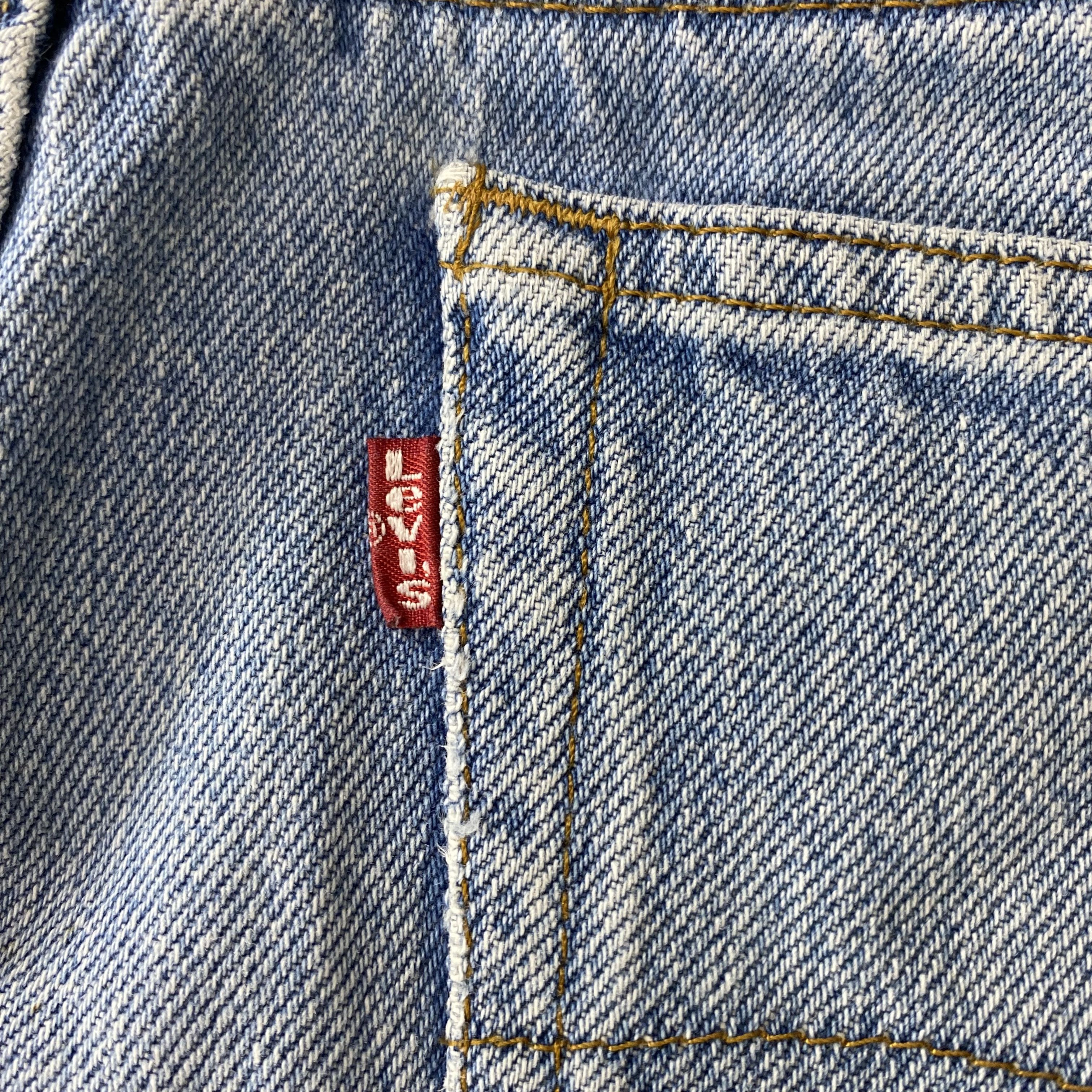Levi's Vintage Clothing Levis Distressed Blue Vintage Jeans 31x31 Denim-JN4015 Size US 31 - 15 Thumbnail