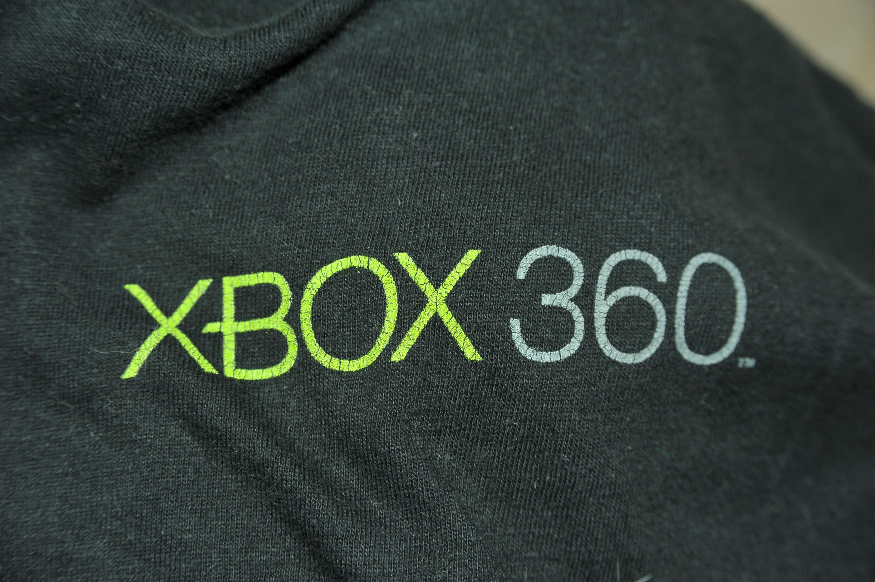 Vintage Halo 3 XBOX 360 Finish The Fight 2007 T-shirt Size US L / EU 52-54 / 3 - 7 Thumbnail