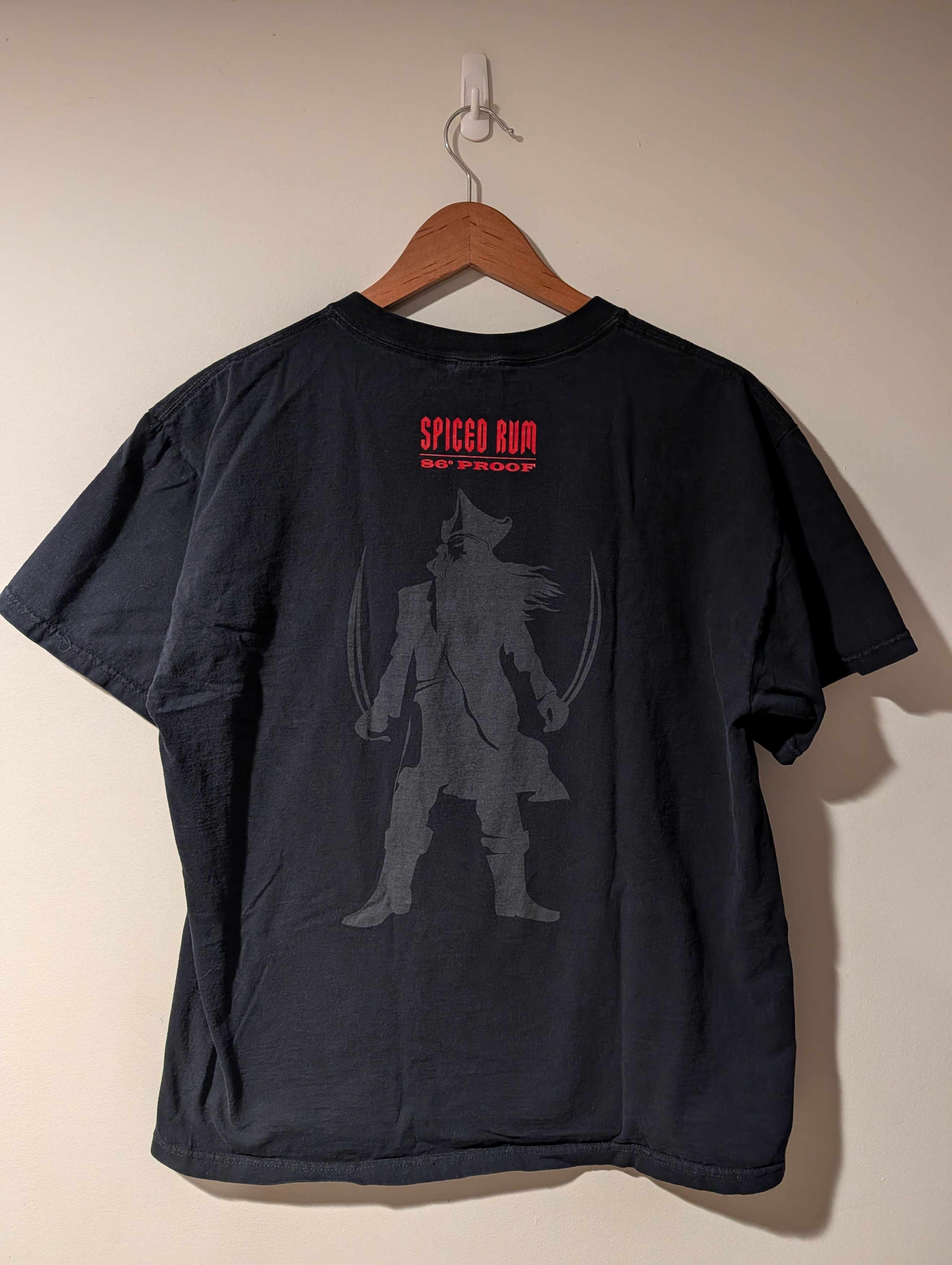 Gildan Vintage Black Beard Spiced Rum 86 Captain Morgan T-Shirt Size US M / EU 48-50 / 2 - 4 Thumbnail