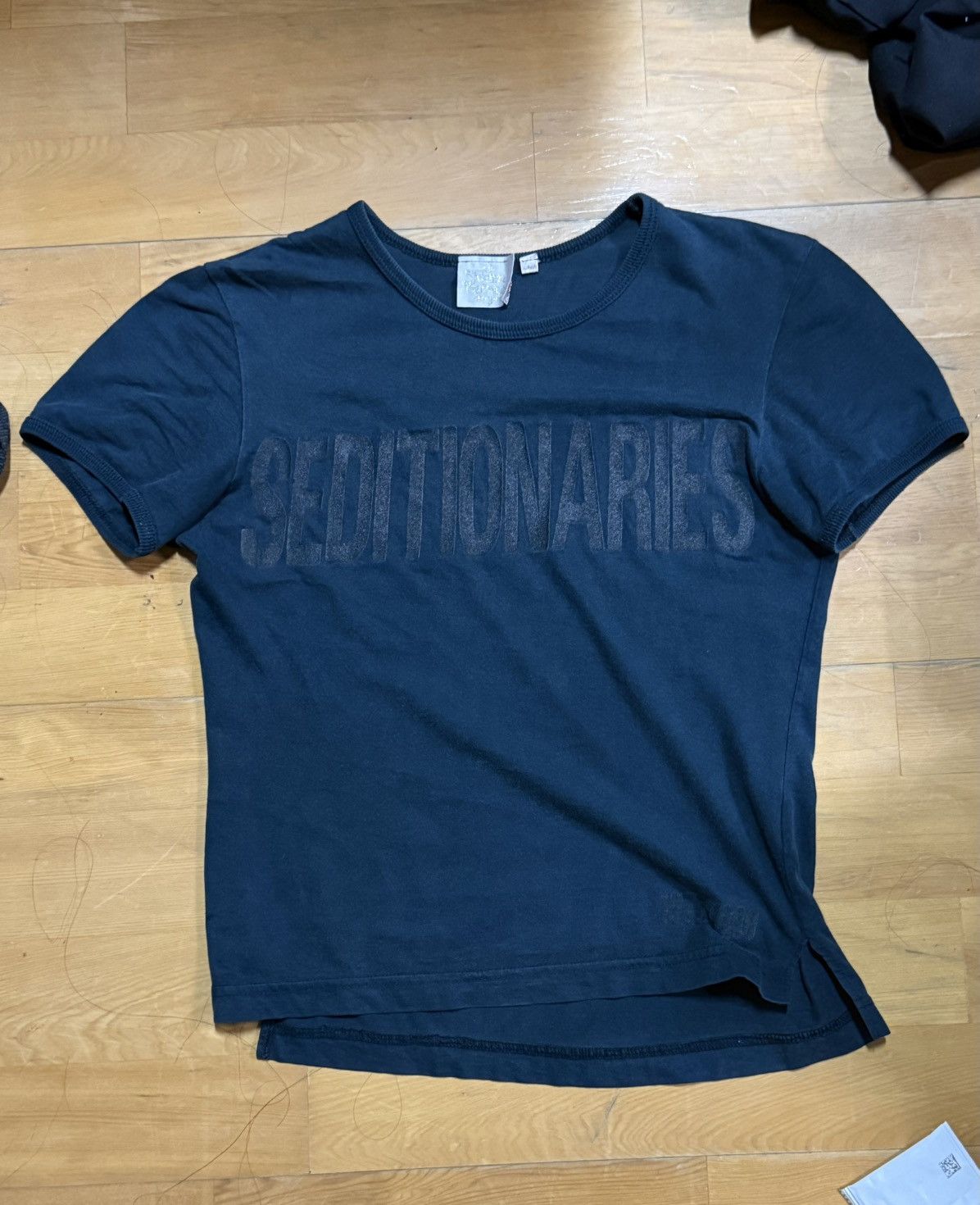 Vivienne Westwood Vivienne Westwood “SEDITIONARIES” Tee Size XS / US 0-2 / IT 36-38 - 1 Thumbnail