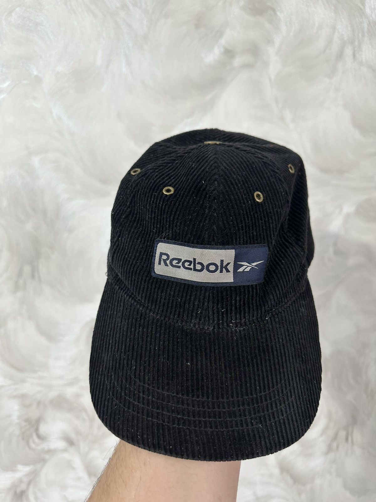 Japanese Brand × Reebok × Vintage Vintage Cap Velvet 5 Panel Reebok Size ONE SIZE - 3 Thumbnail