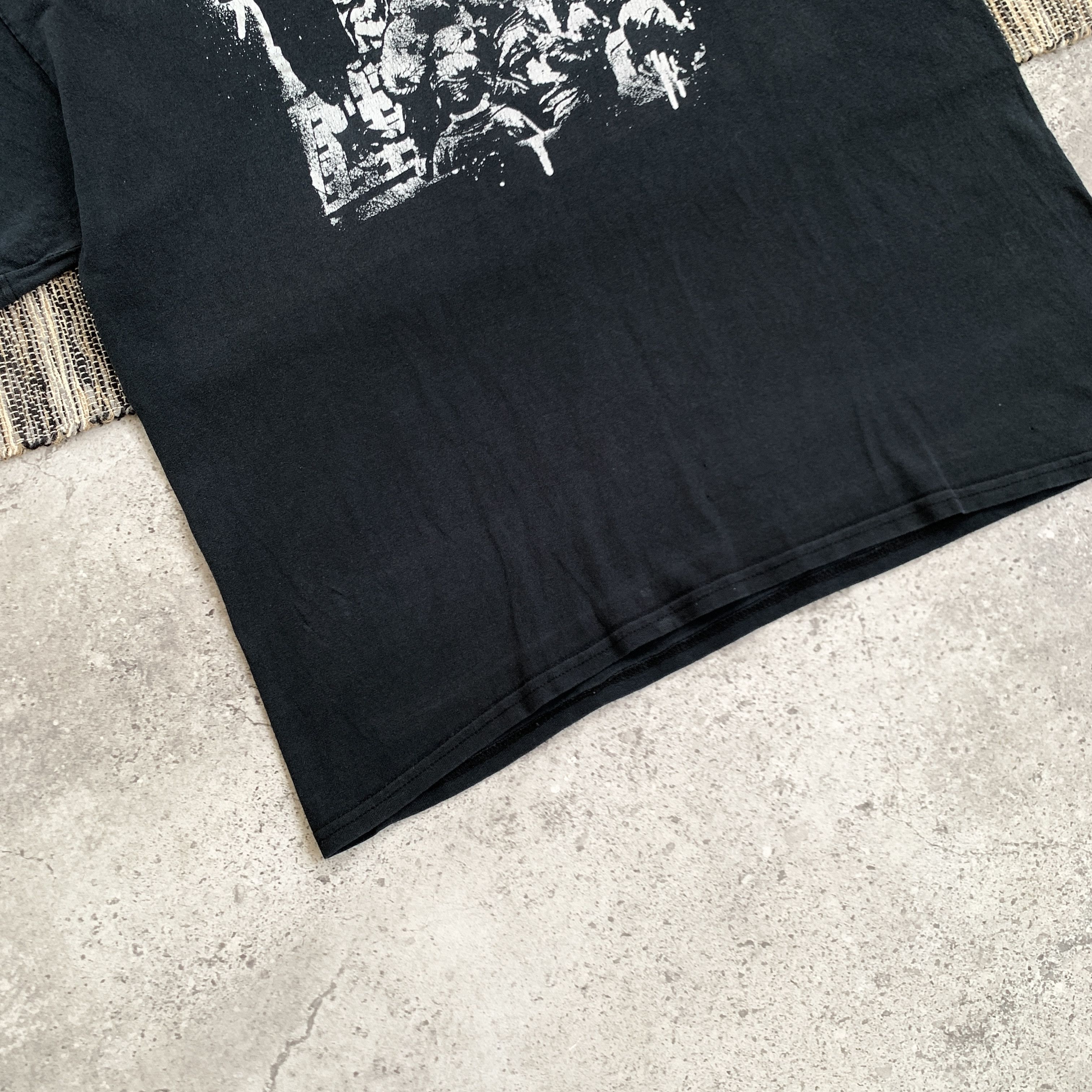 Band Tees Vintage Dropkick Murphys Black Rock Band Graphic Tee Shirt Size US XL / EU 56 / 4 - 4 Thumbnail