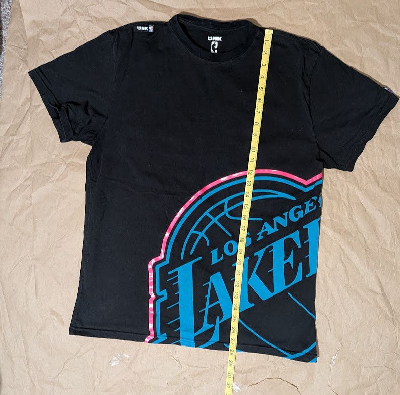 NBA Los Angeles Lakers Big 6 tee shirt size L Size US L / EU 52-54 / 3 - 5 Thumbnail