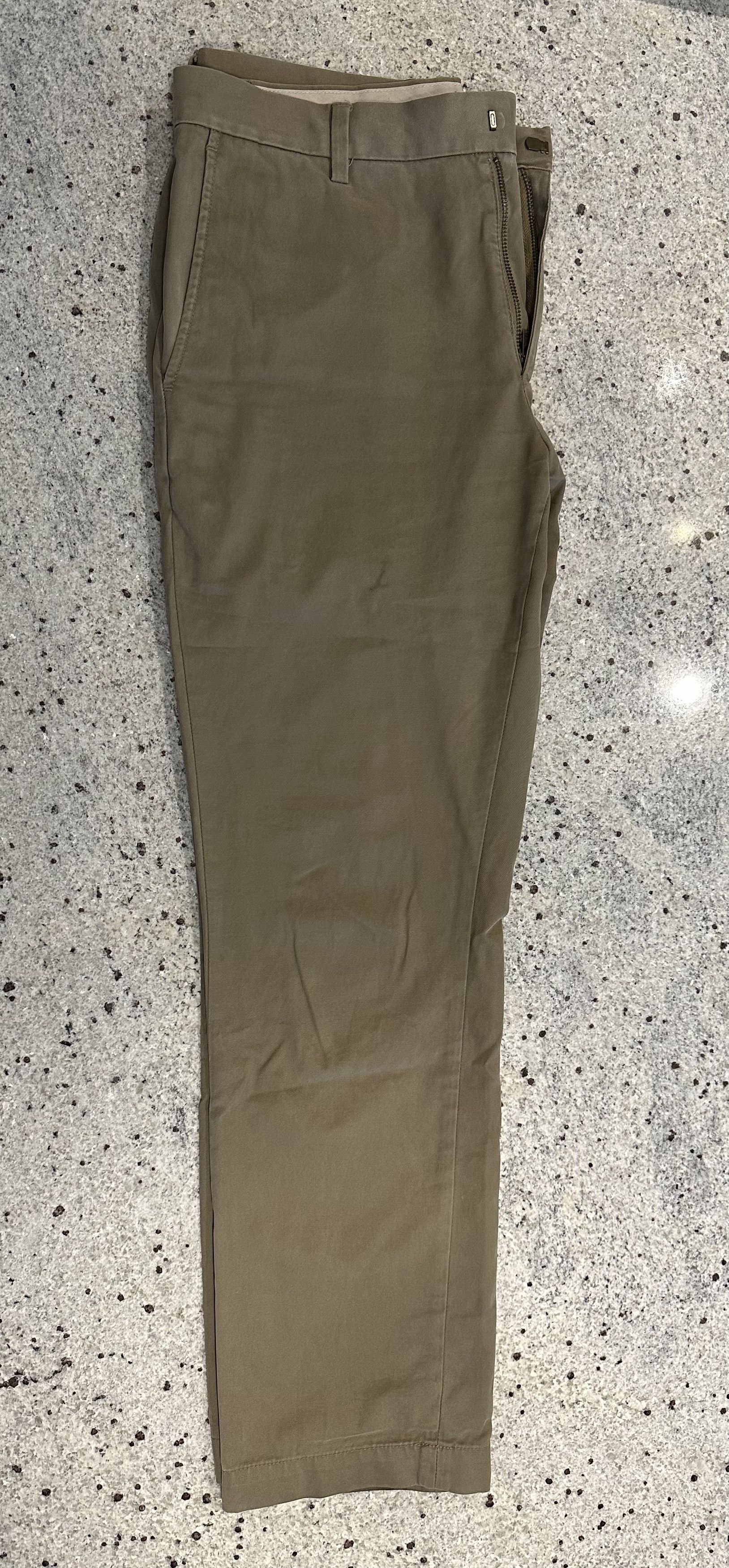 Banana Republic Banana Republic Aiden Chino Size US 32 / EU 48 - 1 Thumbnail