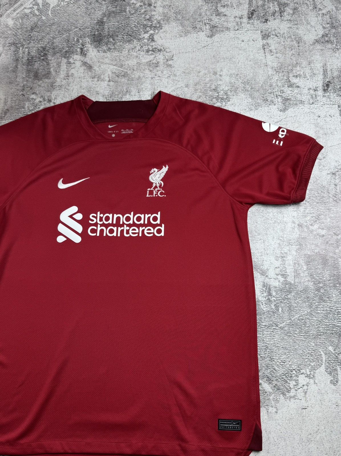 Nike LIVERPOOL 2022/2023 Red Nike Bloke core Soccer Football Fan T Shirt Jersey Kit Size US XXL / EU 58 / 5 - 3 Thumbnail