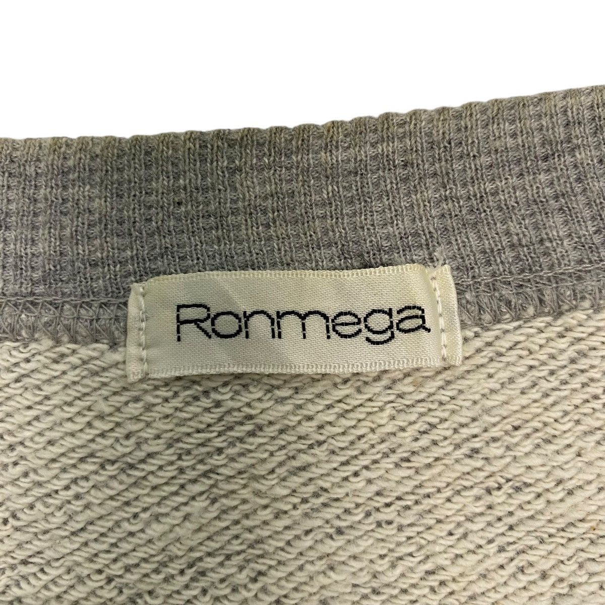 Vintage Vintage Ronmega Crewneck Sweatshirt Grey Pullover Size M Size US M / EU 48-50 / 2 - 11 Thumbnail