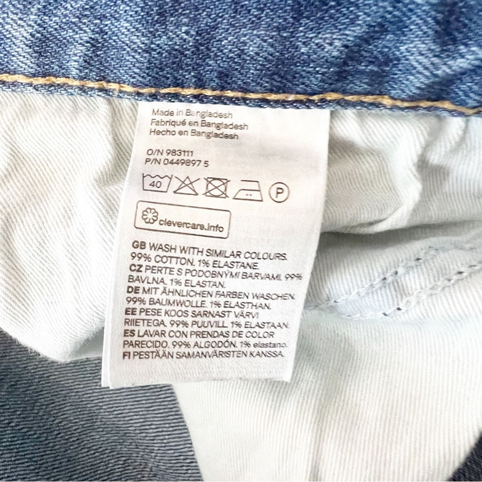 H&M H&M &Denim Distressed Button Fly 5 Pocket Jeans Men’s 32x30 Size US 32 / EU 48 - 8 Thumbnail