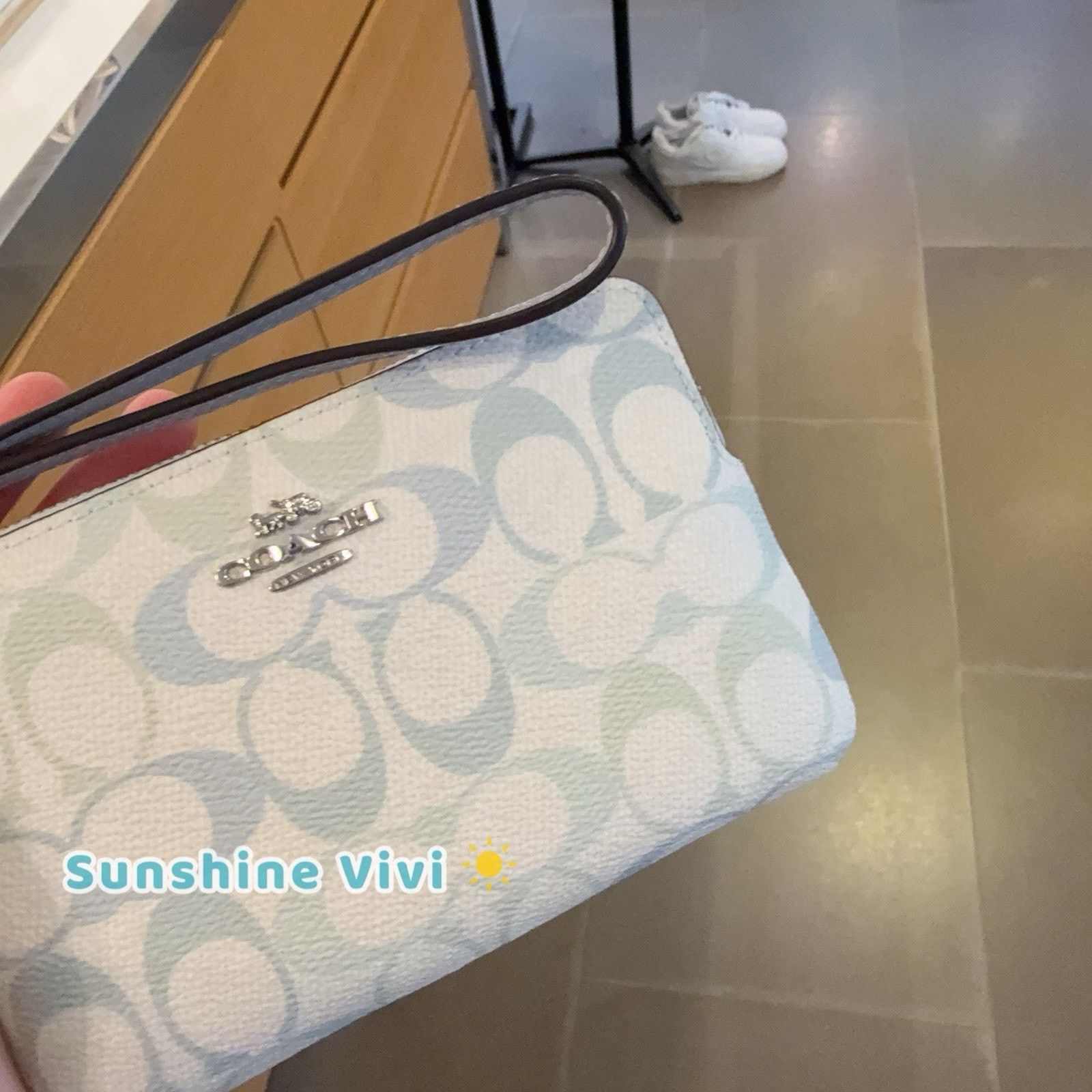 Coach NWT Coach Corner Zip Wristlet Canvas Silver/Chalk/Blue CEF73 Size ONE SIZE - 2 Thumbnail