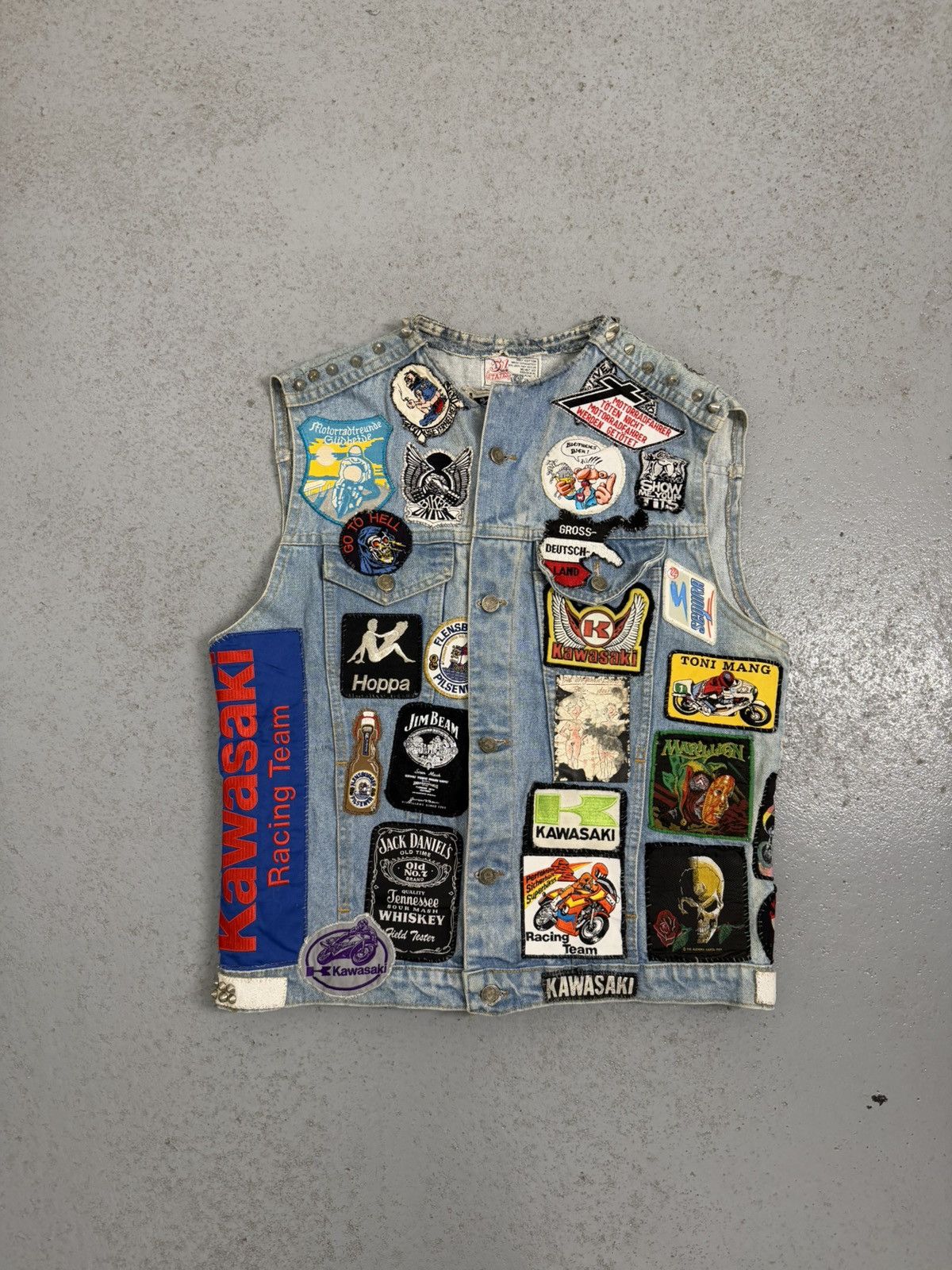 Vintage Biker Gang 80s 51States Cut Embroidered Studded Patched Vest Size US L / EU 52-54 / 3 - 1 Thumbnail