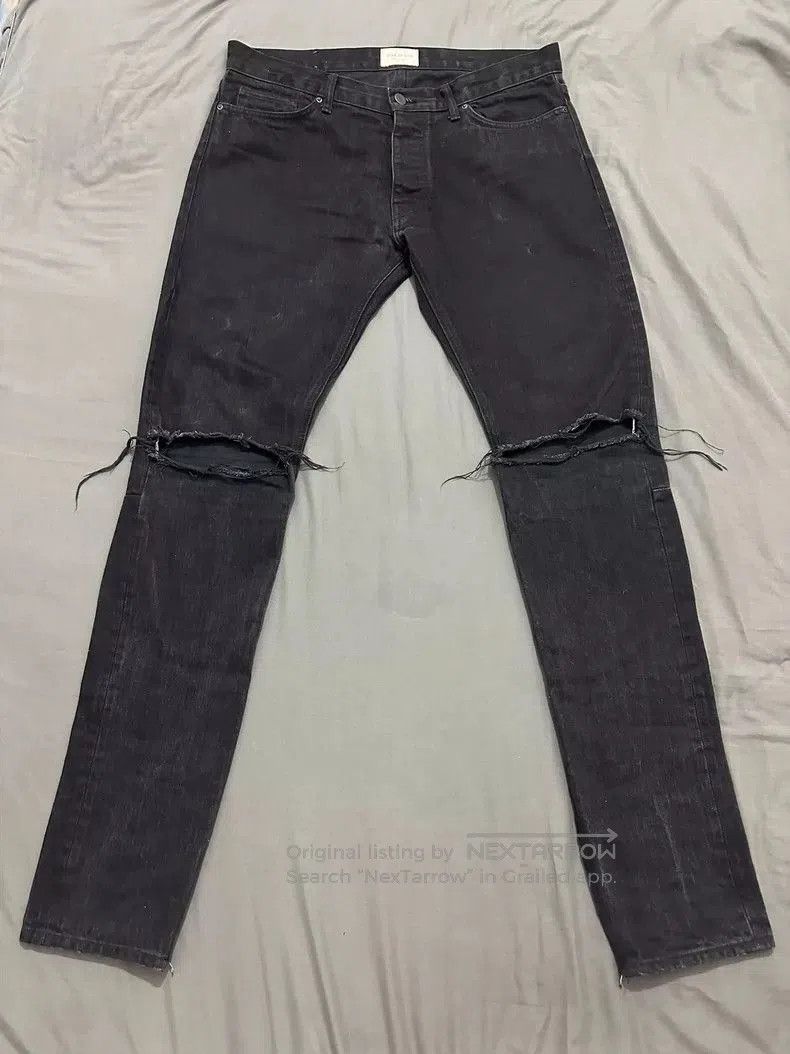 Fear of God Fear of God 4th Black Distressed Denim Jeans. Size US 33 - 1 Thumbnail