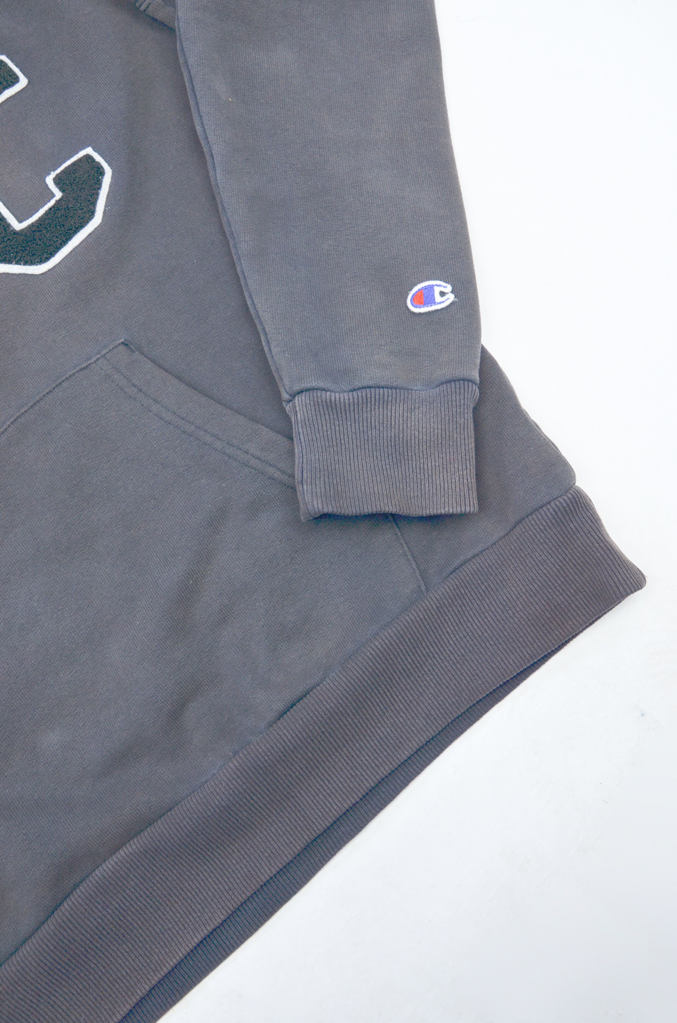 Champion Champion x Clothsurgeon Custom Patch Hoodie Black – Size S Size US S / EU 44-46 / 1 - 4 Thumbnail