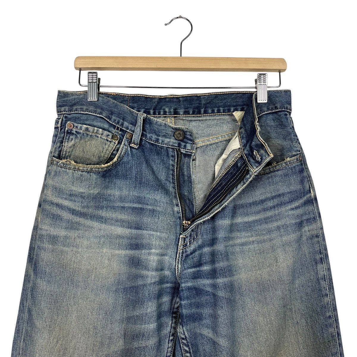 Levi's Vintage Levis Distressed Denim Jeans Size US 32 / EU 48 - 14 Thumbnail
