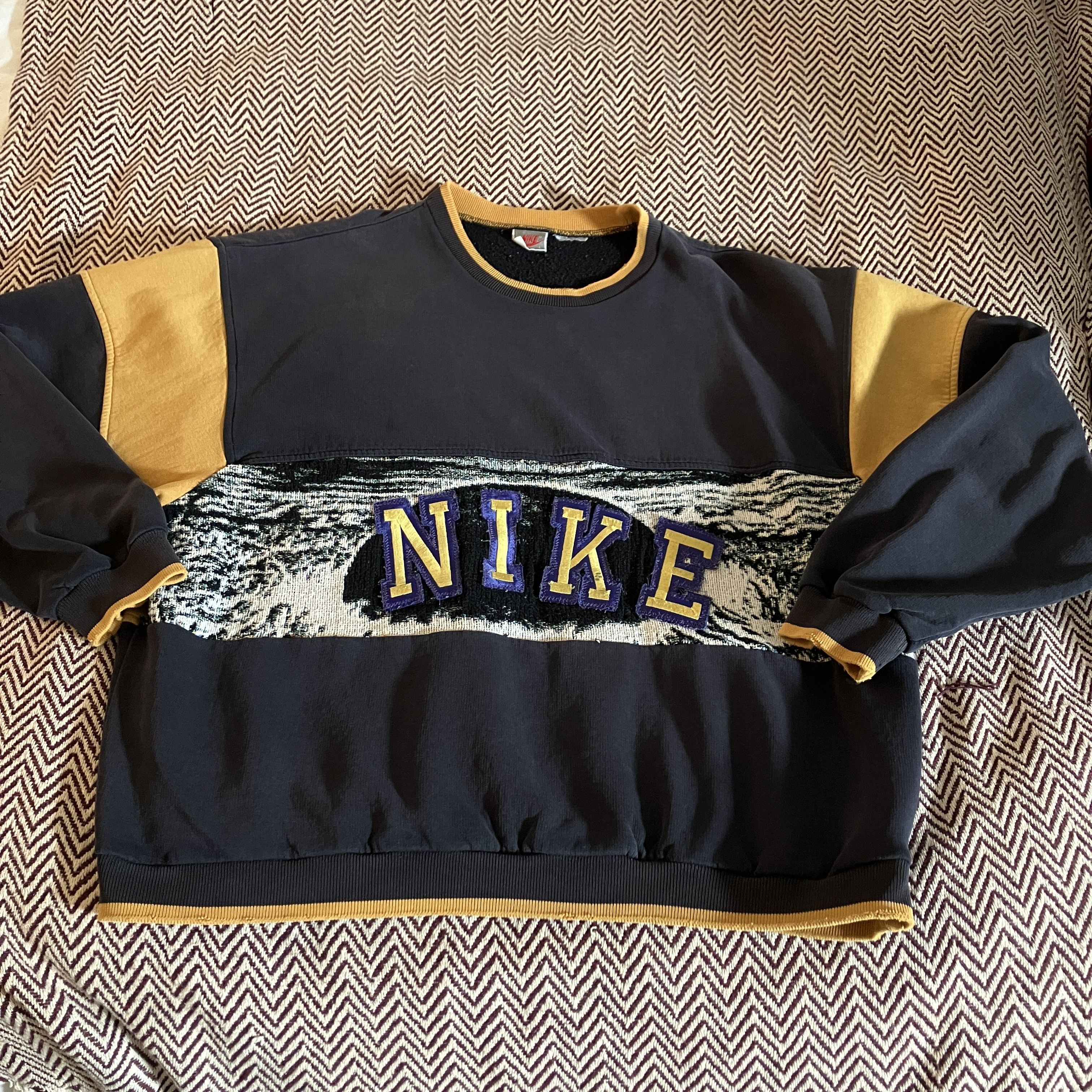 Vintage Reworked Nike Sweatshirt / Akira Nuke Embroidery Size US M / EU 48-50 / 2 - 1 Thumbnail