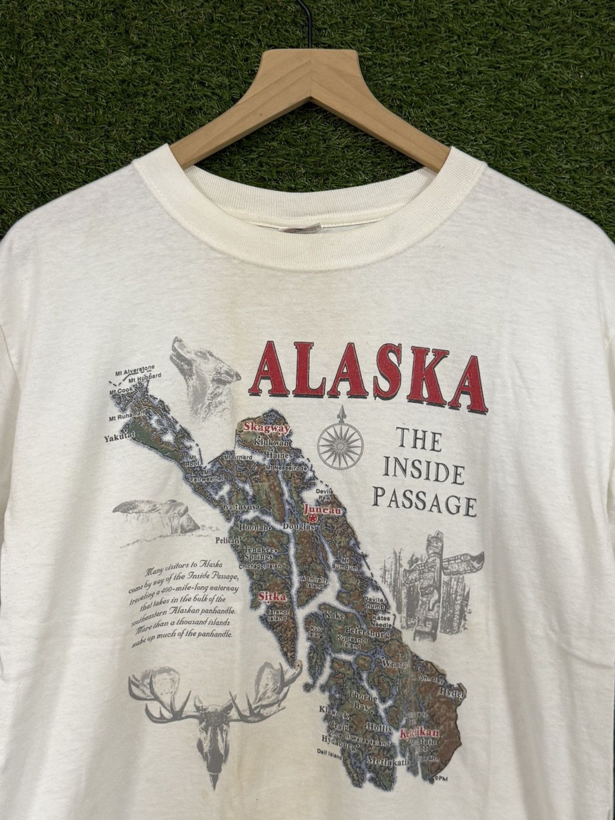 Vintage Vintage Anvil Tag White Alaska Map Distressed Tee Medium Size US M / EU 48-50 / 2 - 2 Thumbnail