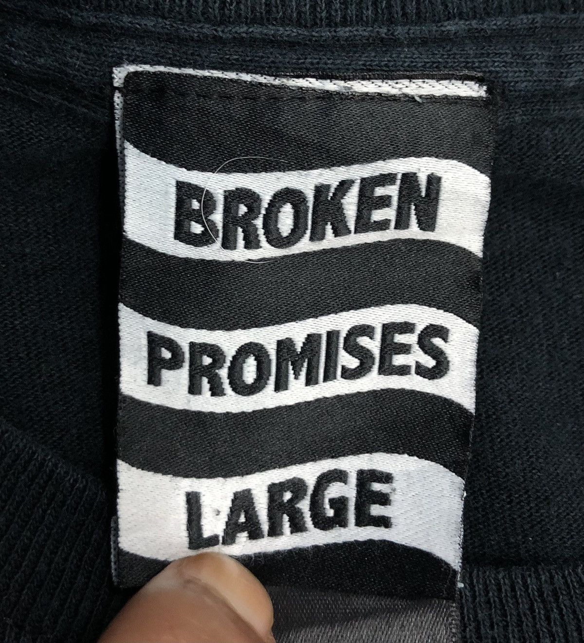 Broken Promises Co. Vintage Broken Promises Don't Talk About It Be About It Shir Size US L / EU 52-54 / 3 - 9 Thumbnail
