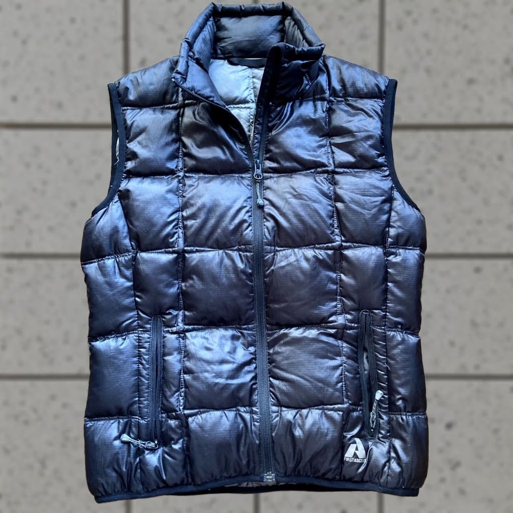 Eddie Bauer VINTAGE Eddie Bauer First Ascent Puffer Vest Mens Size S Black Down Mountaineering Goose Down Size US S / EU 44-46 / 1 - 1 Thumbnail