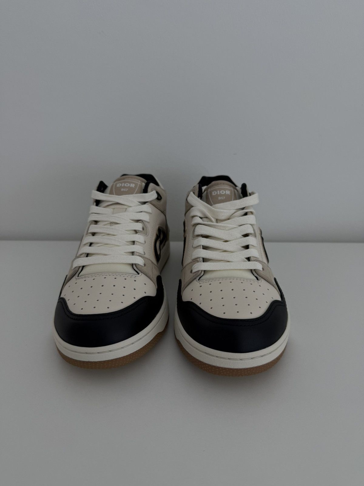 Dior Dior B57 Mid Top Sneaker Size US 5.5 / EU 38 - 2 Thumbnail