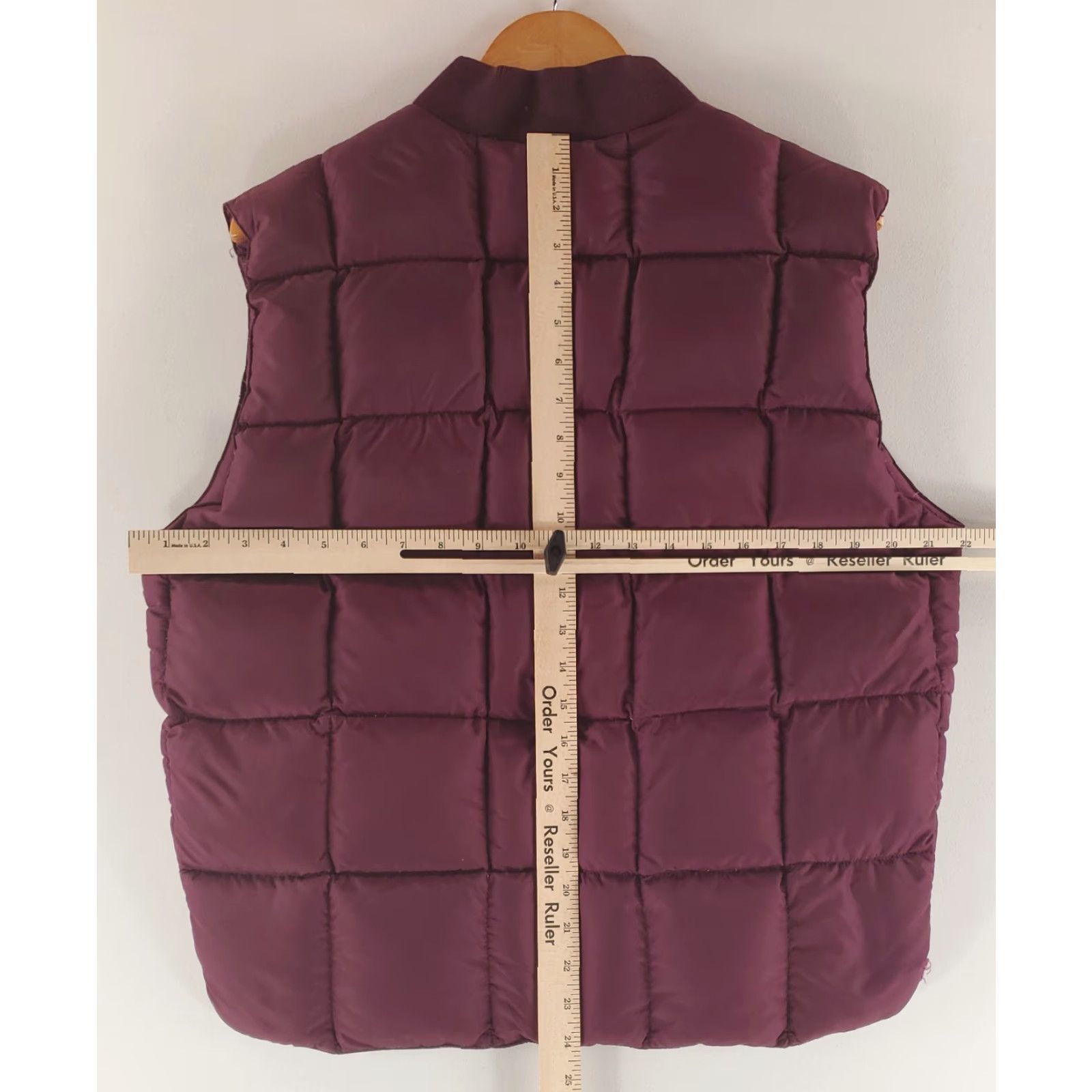 Vintage Cabela's Premier Northern Goose Down Full Zip Vest Jacket Purple Mens M Vest Mens M Purple Goose Down Full Zip Puffer Jacket Nylon Shortfall: None Size US M / EU 48-50 / 2 - 6 Thumbnail