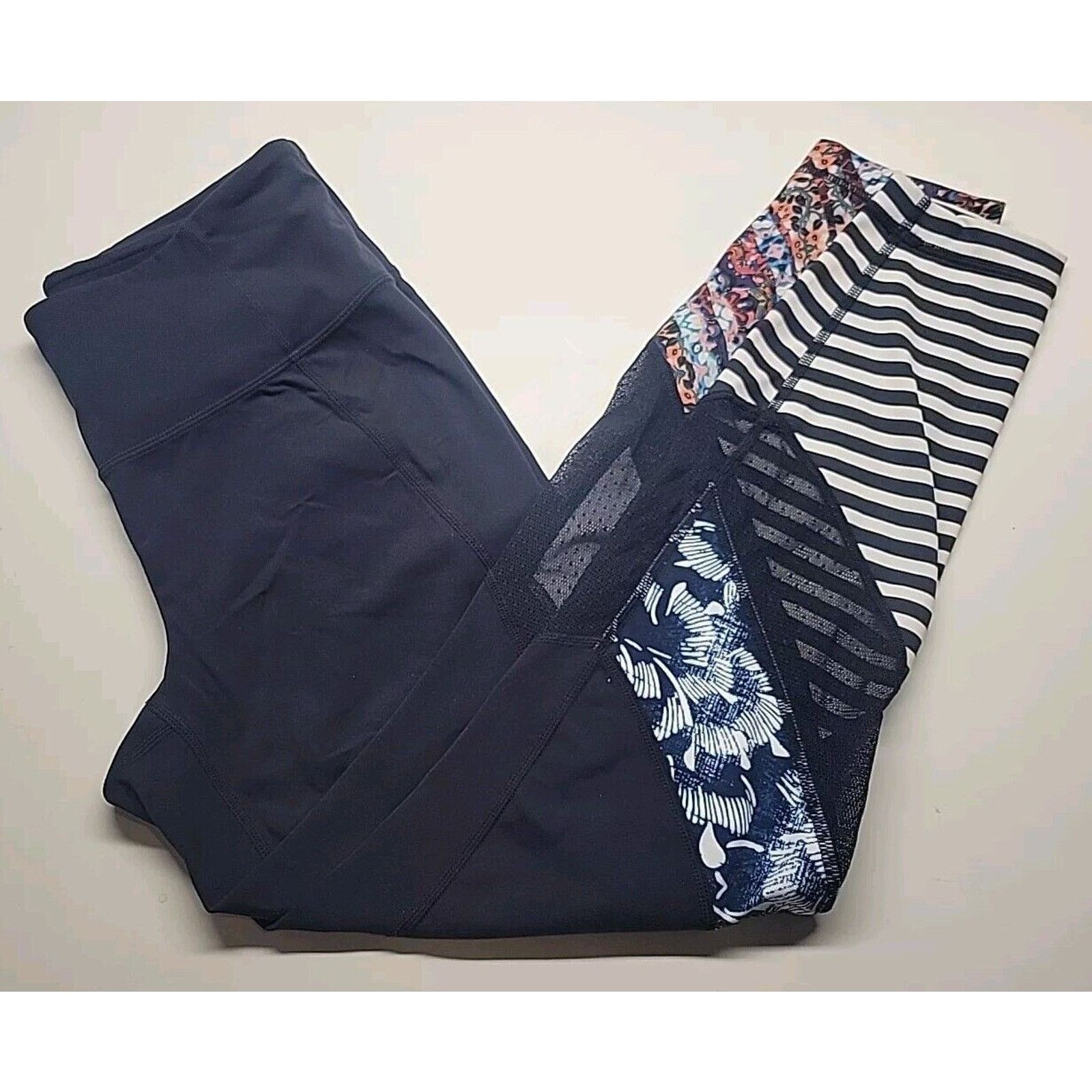 Athleta ATHLETA Womens Medium Print Mix Salutation Navy Mesh Legging Size 32" / US 10 / IT 46 - 1 Thumbnail