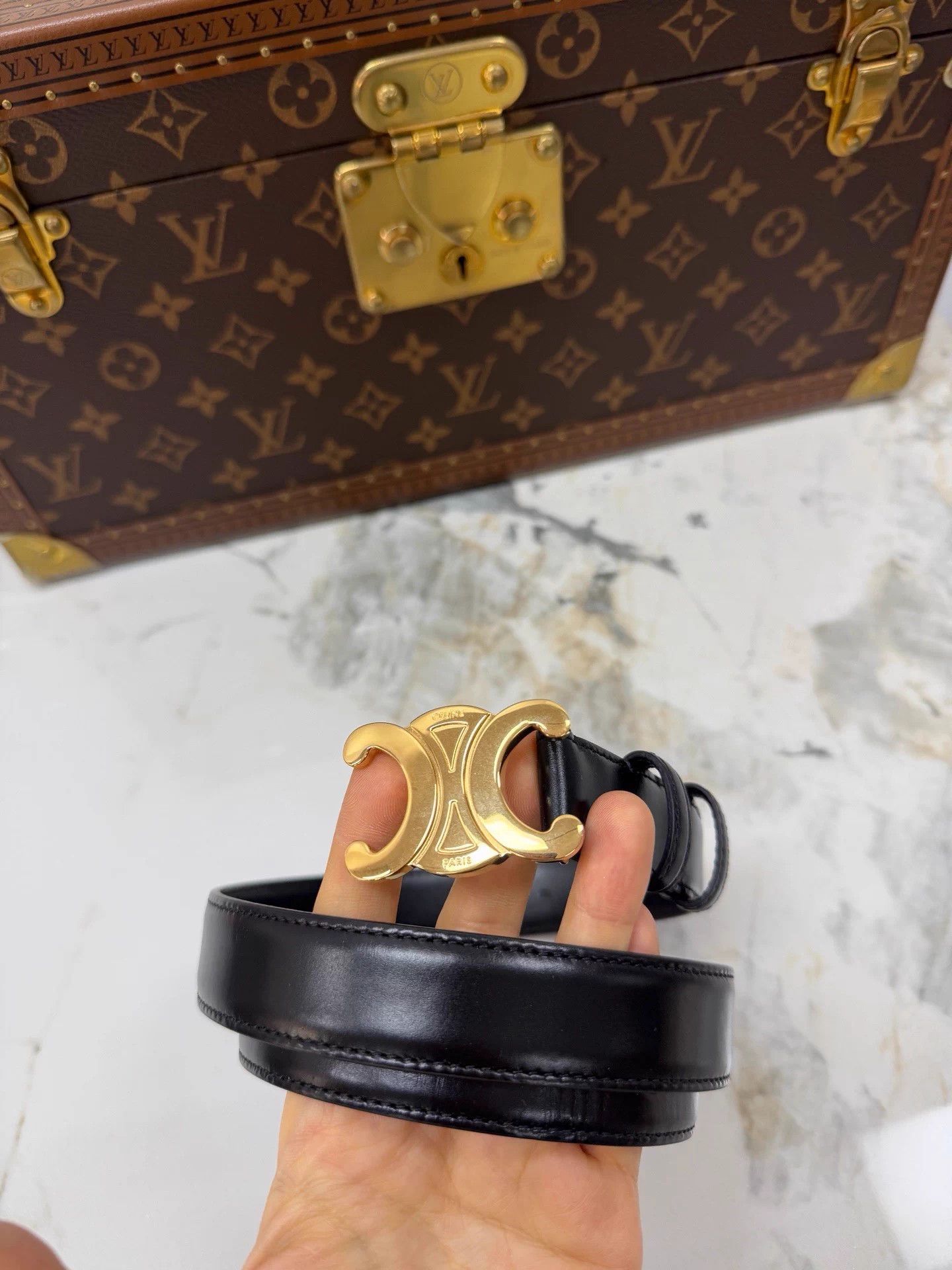 Celine Celine Triomphe Belt 75 Black Gold 99 New Size ONE SIZE - 1 Thumbnail