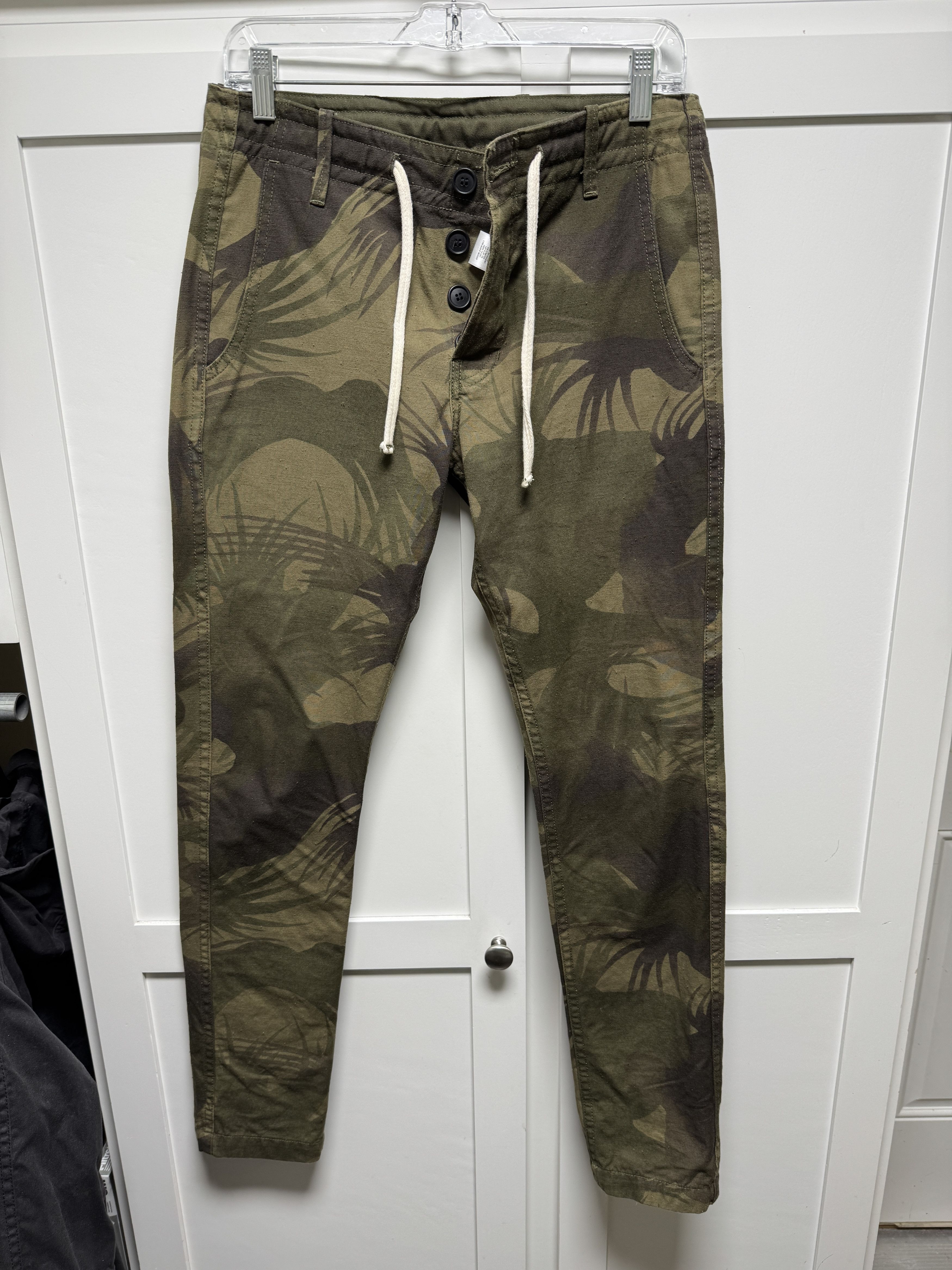 Rogue Territory Rogue Territory Palm Camo Boarder Pants Size 30 Size US 30 / EU 46 - 1 Thumbnail