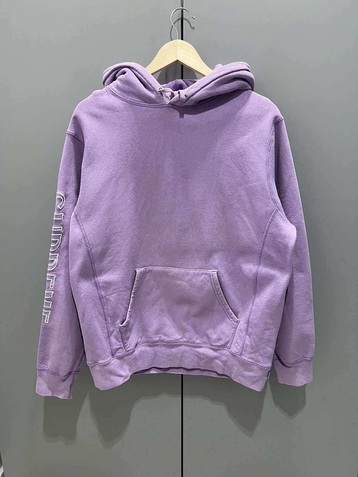 Supreme Supreme Sleeve Embroidery Hooded Sweatshirt Violet Medium Size US M / EU 48-50 / 2 - 5 Thumbnail