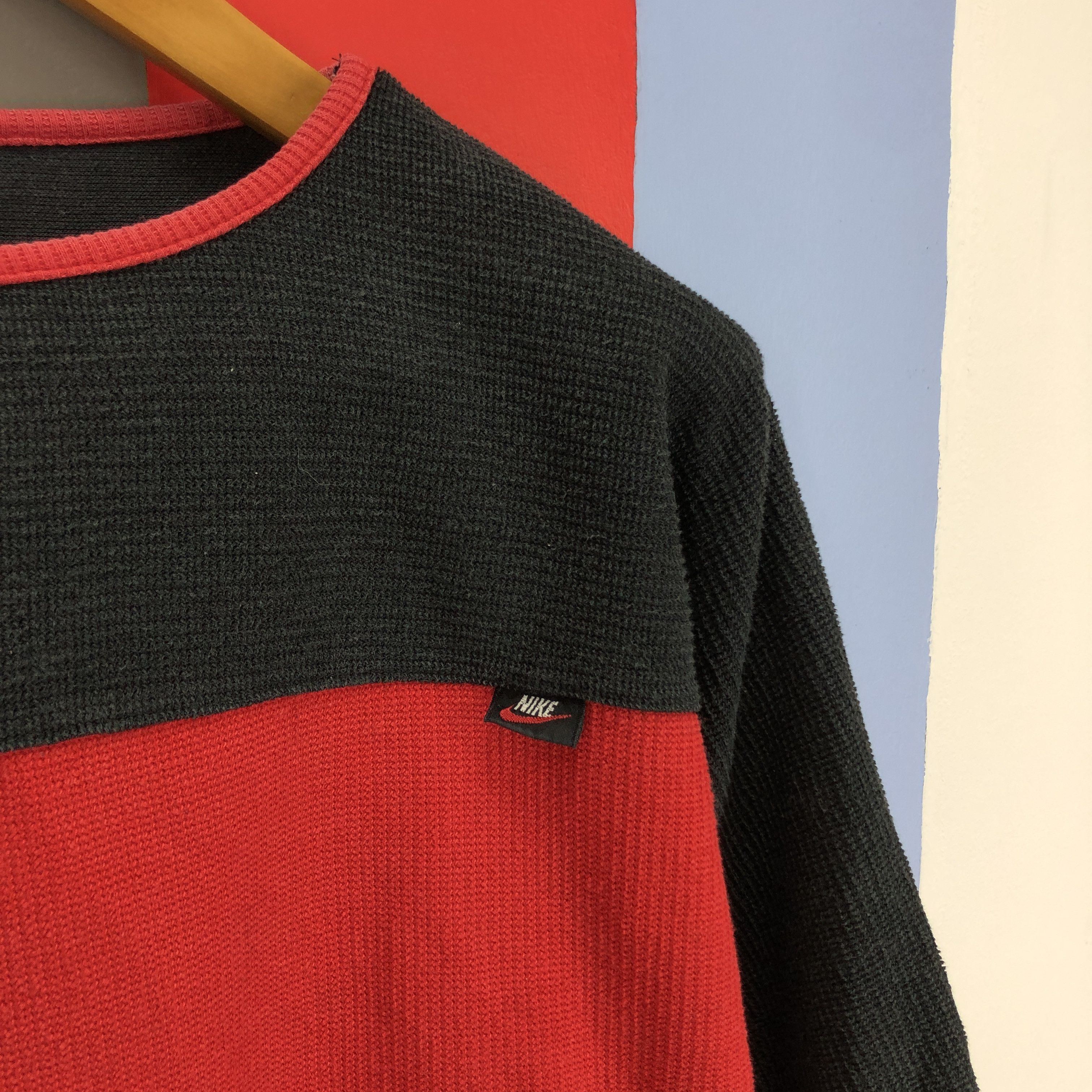 Nike Vintage NIKE LADIES Crew Neck Sweatshirt #0972/AI Size M / US 6-8 / IT 42-44 - 2 Thumbnail