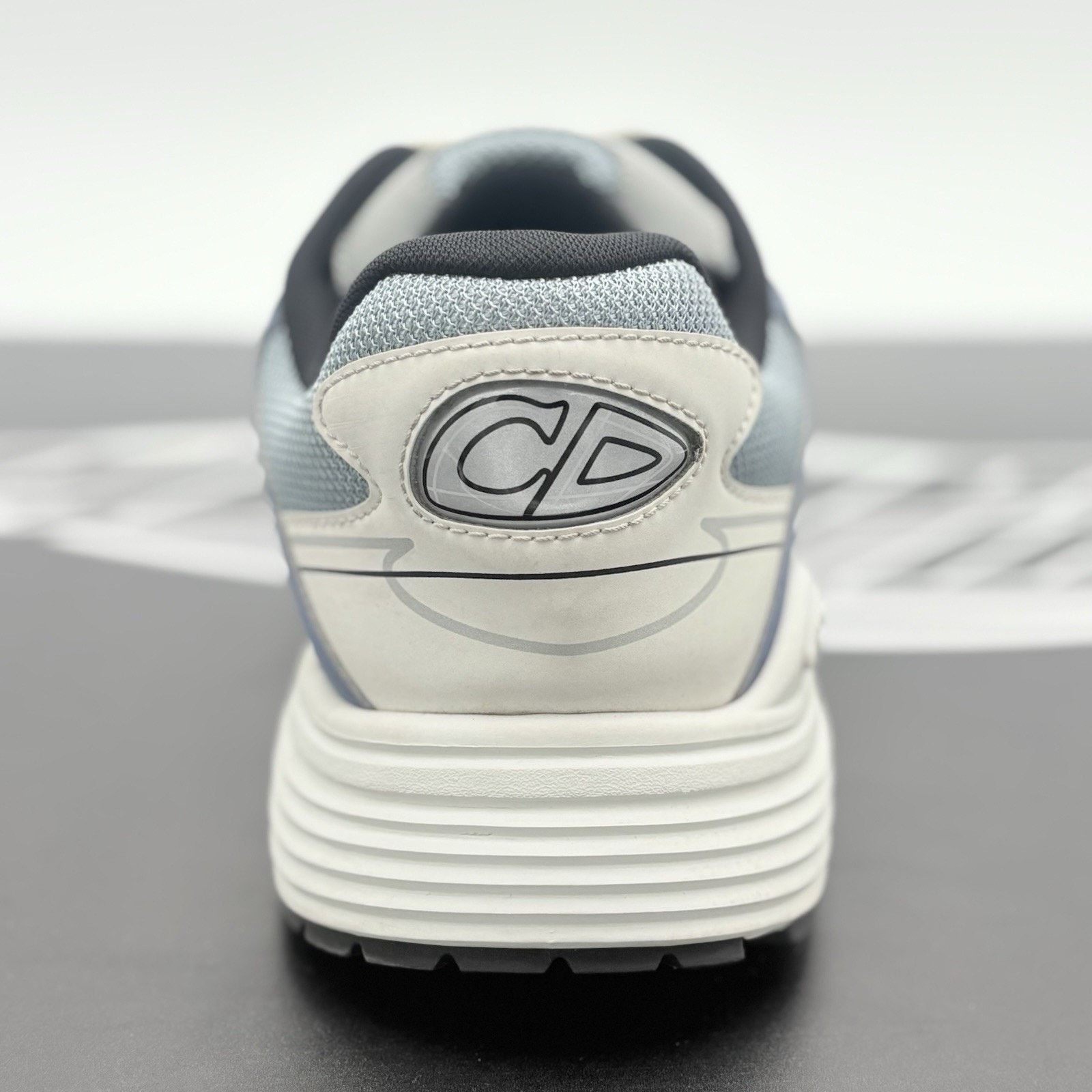 Dior Dior B30 Reflective Sneaker ' Blue Grey White '| SUPER CLEAN Size US 13 / EU 46 - 3 Thumbnail