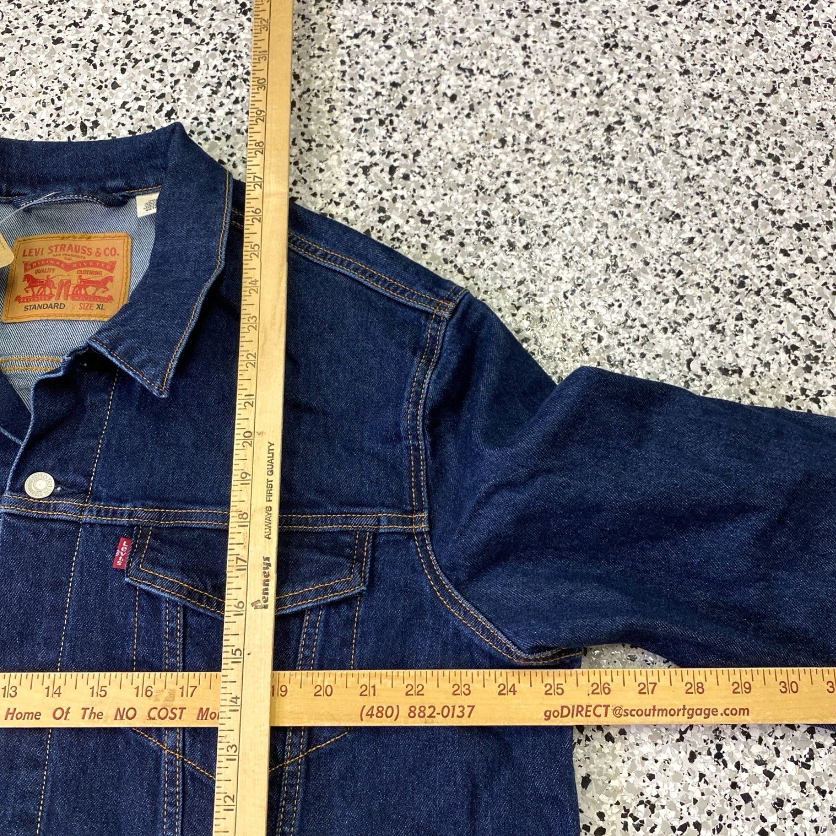 Levi's Levi's Trucker Denim Jacket Blue XL Men Standard Fit Button-Down NWT Jacket/Coat Mid-Length Casual Size US XL / EU 56 / 4 - 3 Thumbnail