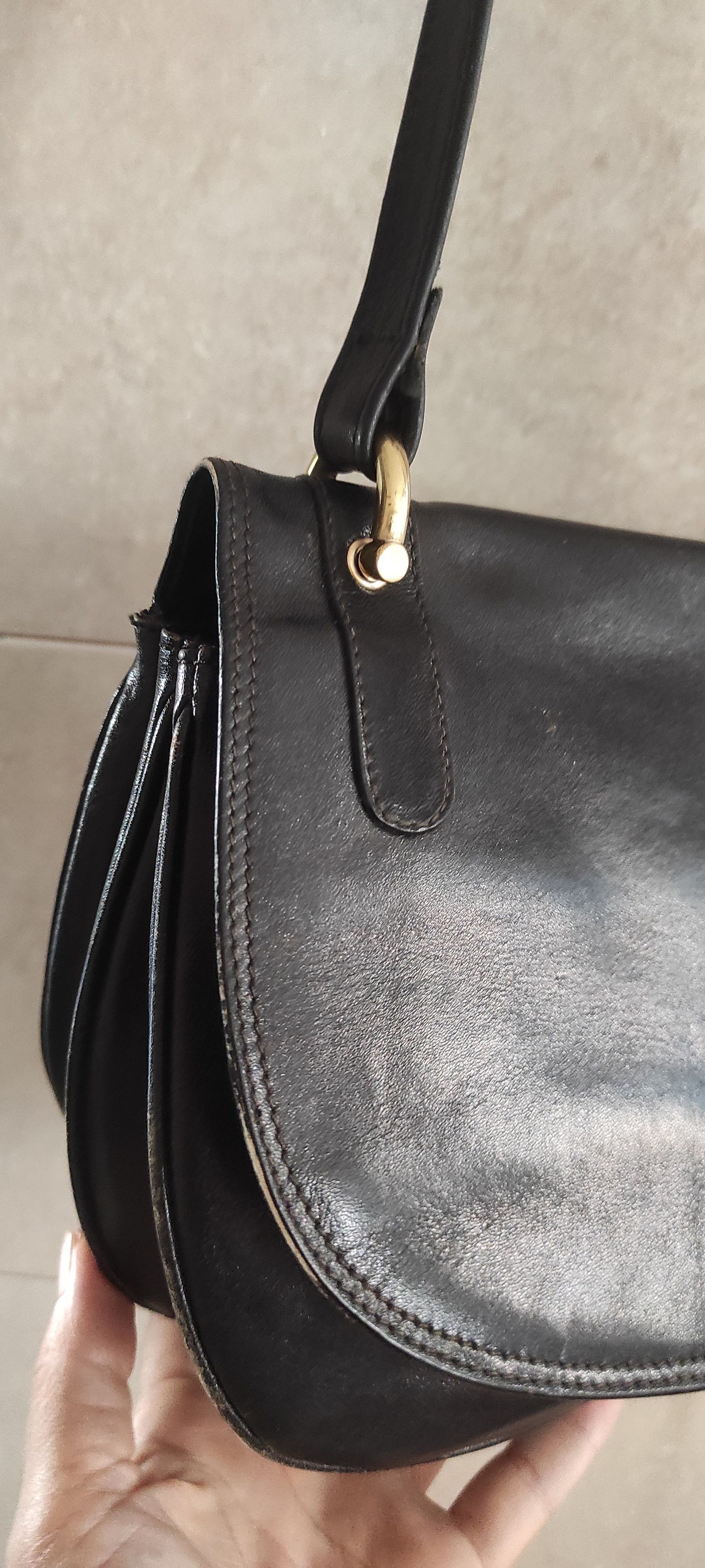 Etienne Aigner × Leather Vintage Etienne Aigner Black Glossy Leather Shoulder Bag Size ONE SIZE - 9 Thumbnail