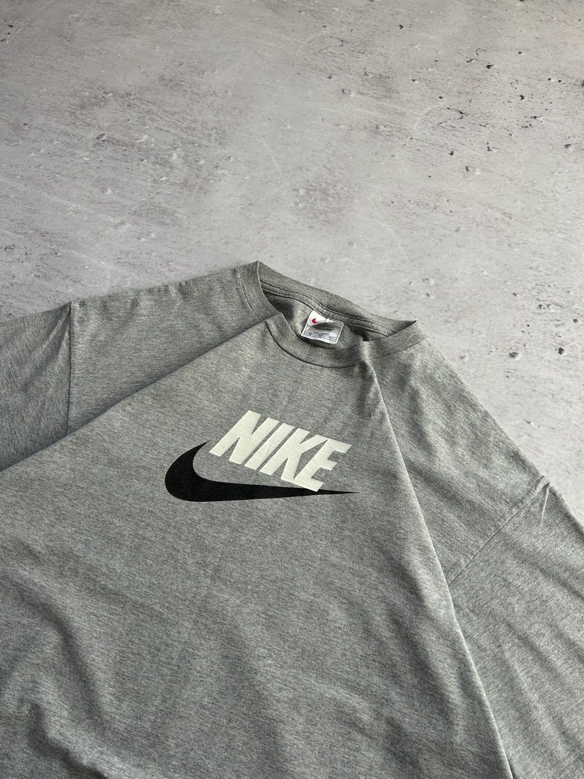 Nike × Vintage 💥FAST SALE💥Vintage Nike Big Logo Baggy T-shirt 90s Size US XL / EU 56 / 4 - 6 Thumbnail