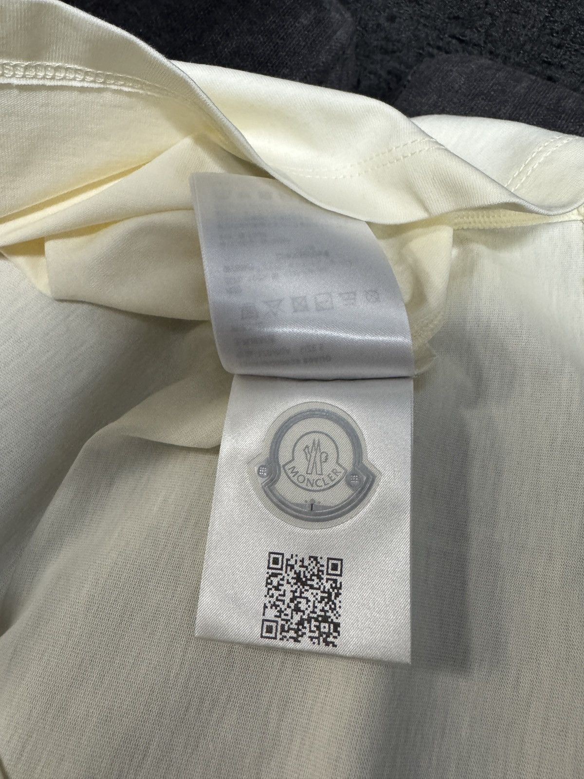 Moncler Moncler maglia manica corta Size S / US 4 / IT 40 - 4 Thumbnail