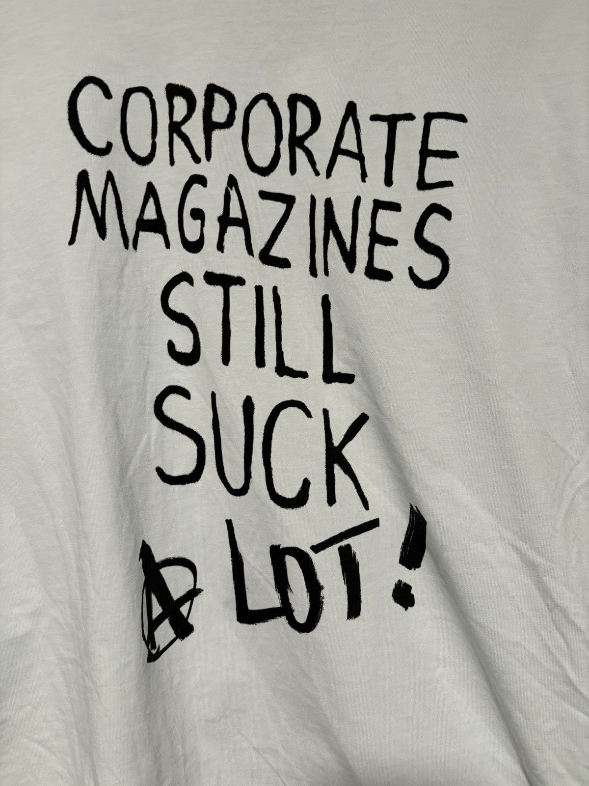 Vetements Vetements FW19 Corporate Magazines Kurt Cobain Shirt Size US M / EU 48-50 / 2 - 4 Thumbnail