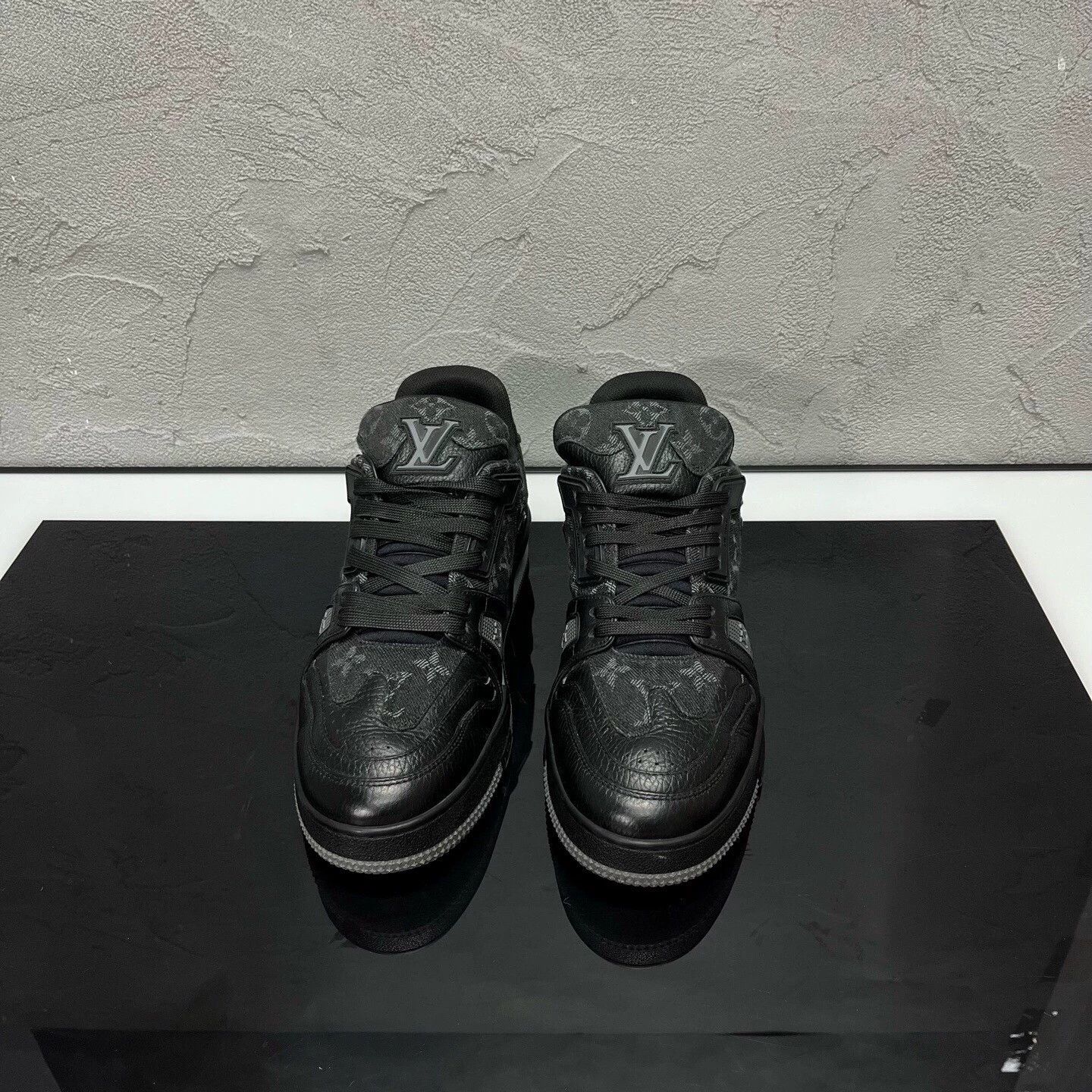 Louis Vuitton Louis Vuitton Nigo collaboration Trainer in black denim Size US 7 / EU 40 - 1 Thumbnail