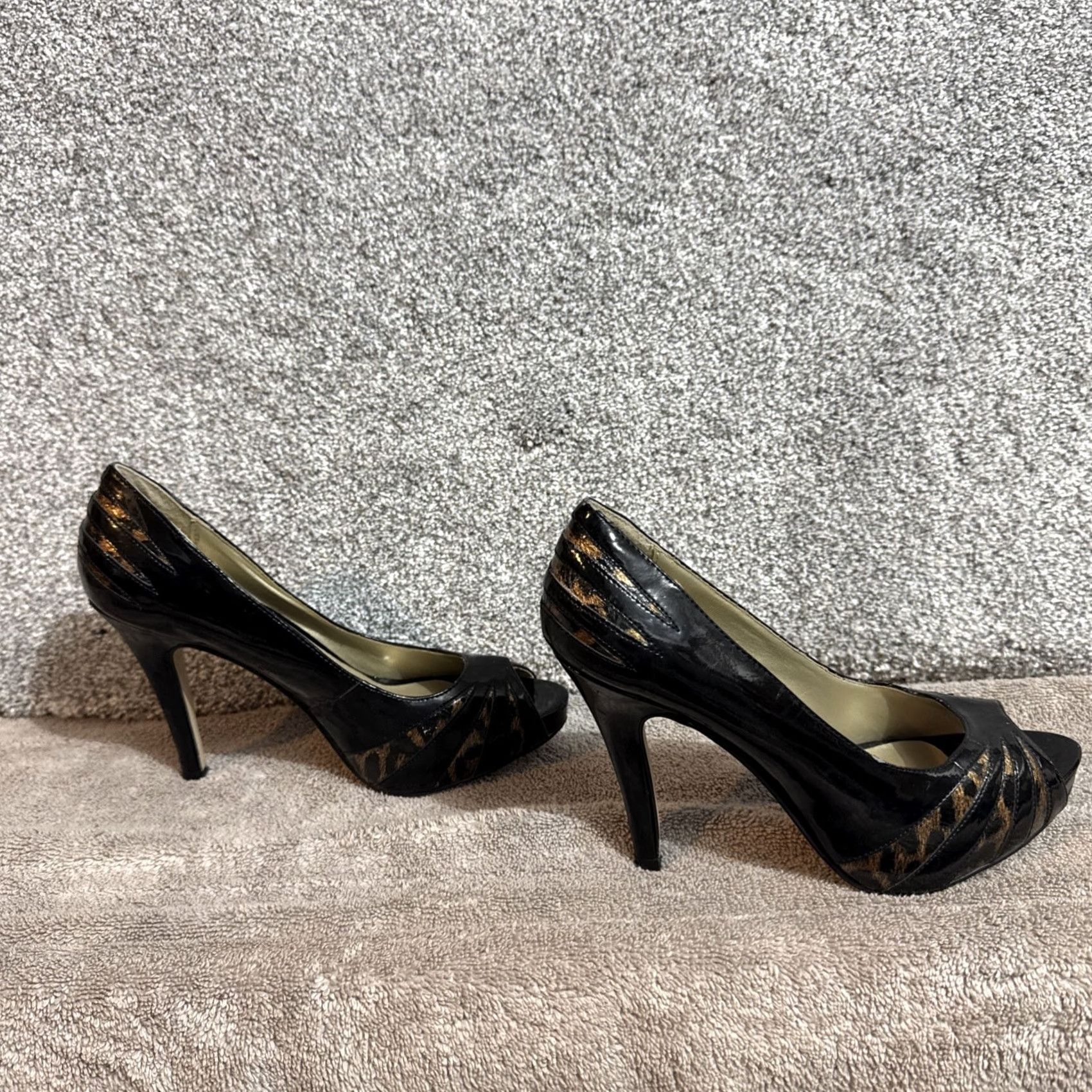 Vintage HIGH Peep Toe Stiletto Womens Size 8 Pump Heel Black Animal Print Party Glam 8 Womens Size US 8 / IT 38 - 2 Thumbnail