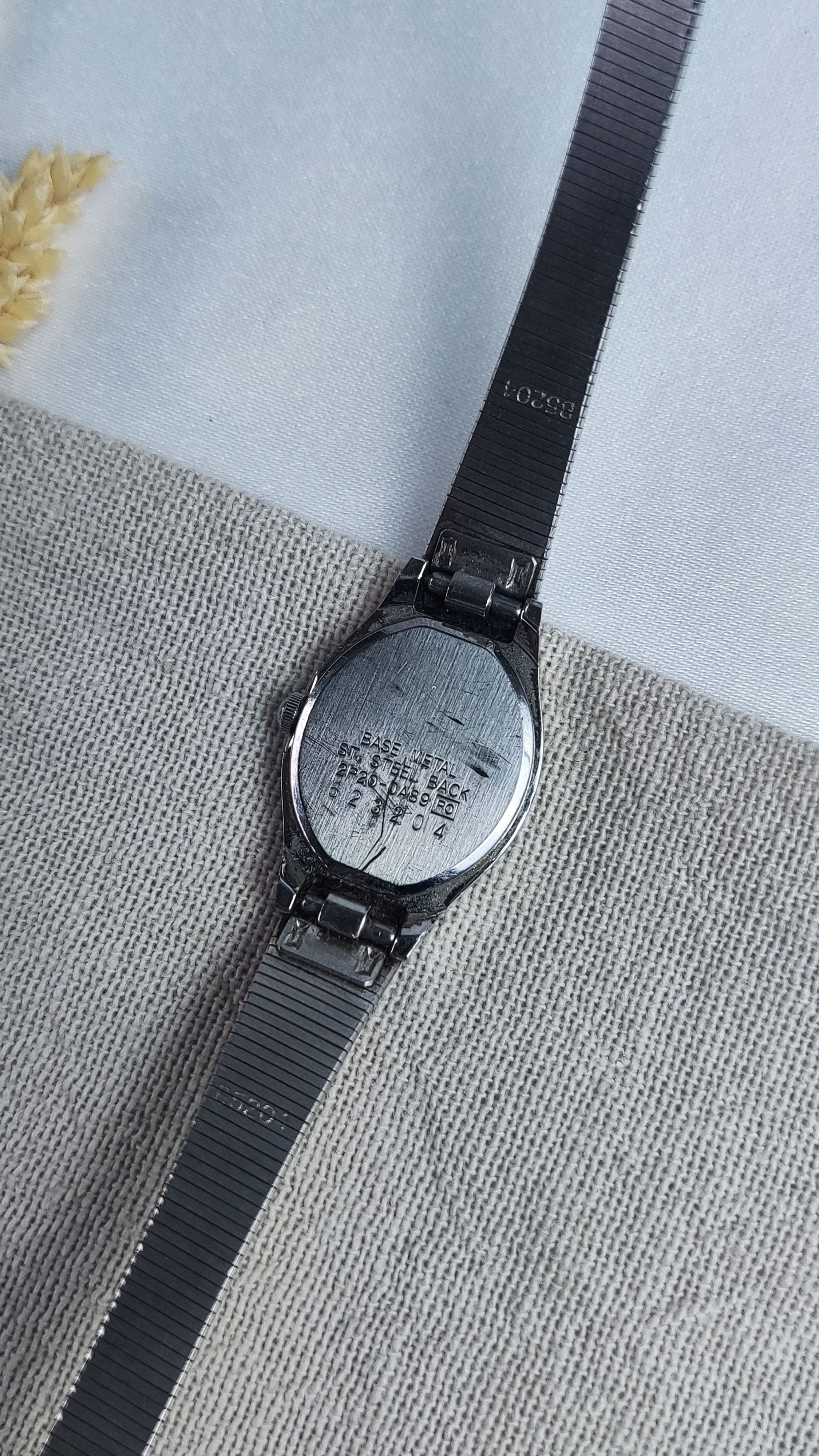 Seiko SEIKO SILVER TONE WHITE DIAL LADIES✨ Size ONE SIZE - 3 Thumbnail