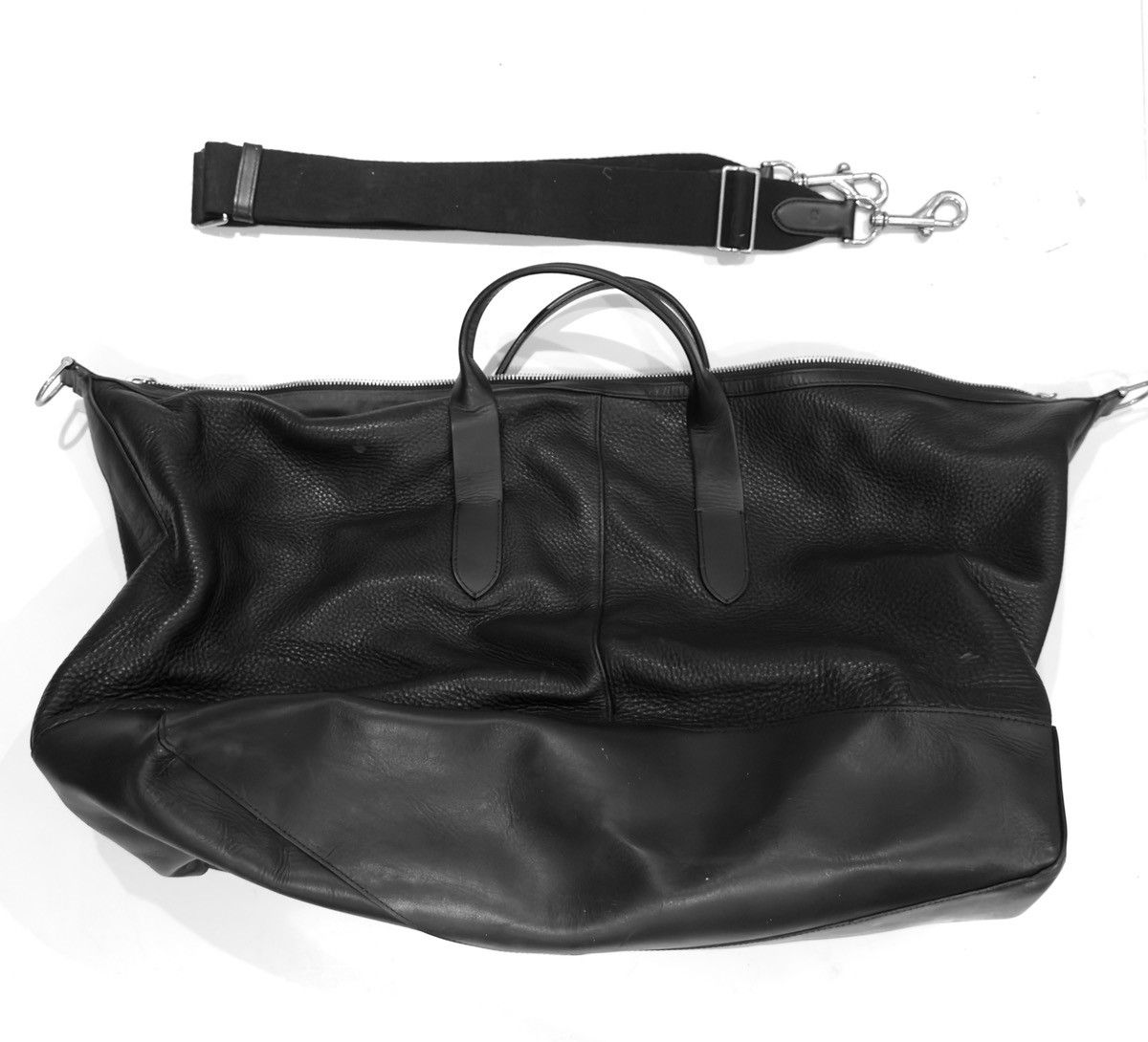 Shinola SHINOLA - black leather duffle, BRAND NEW, NEVER USED! Size ONE SIZE - 10 Thumbnail