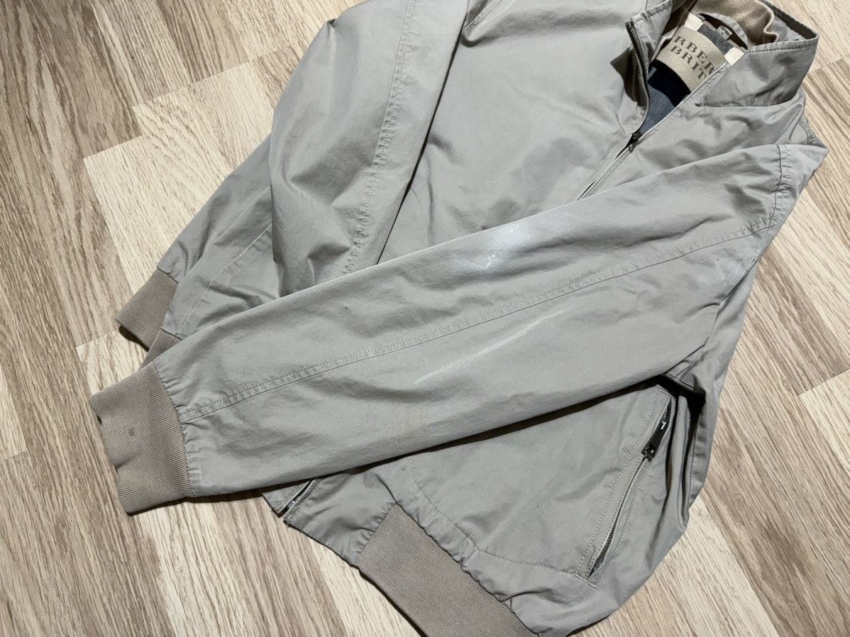 Burberry Burberry Brit nova check bomber jacket Size L Size US L / EU 52-54 / 3 - 11 Thumbnail