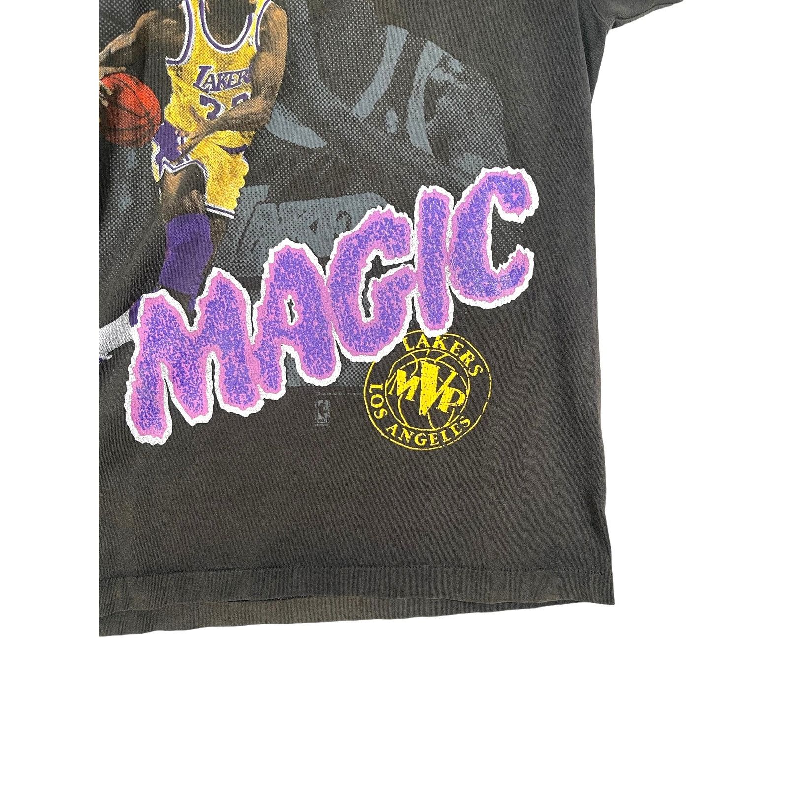 Salem Sportswear × Vintage Vintage 1990's LA Lakers Magic Johnson Graphic T-Shirt Size US S / EU 44-46 / 1 - 5 Thumbnail