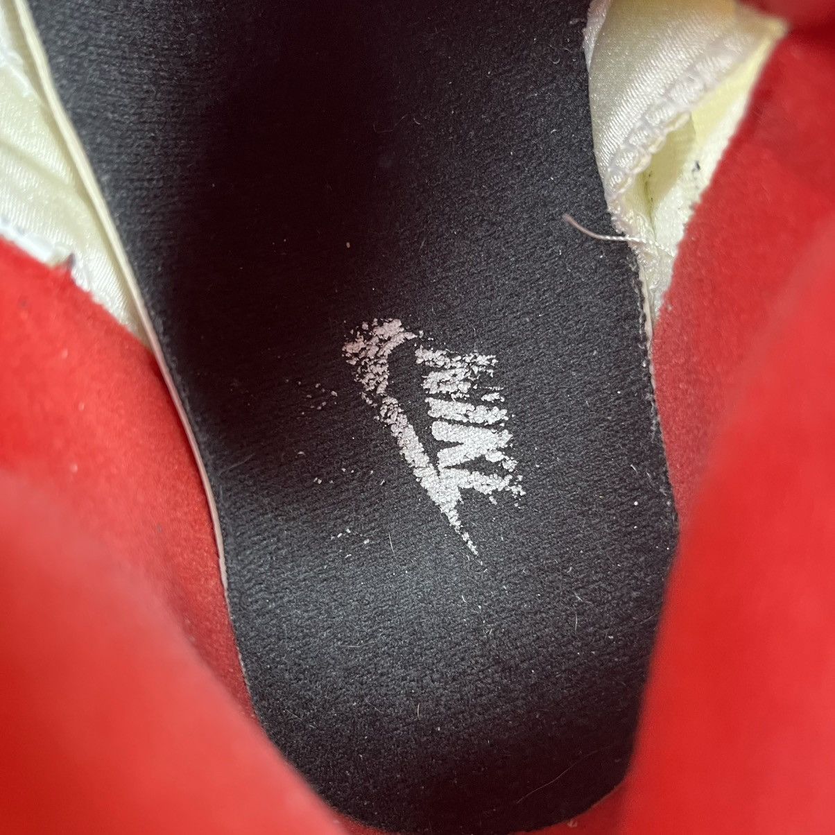 Jordan Brand Size 9.5 - Jordan 5 Retro Fire Red 2020 Clean W/Box Size US 9.5 / EU 42-43 - 8 Thumbnail