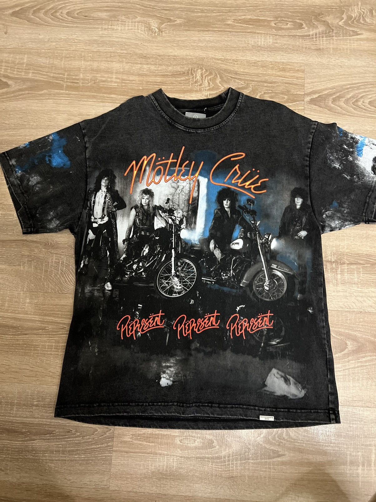 Japanese Brand × Vintage Motley crue band t shirt Size US L / EU 52-54 / 3 - 1 Thumbnail